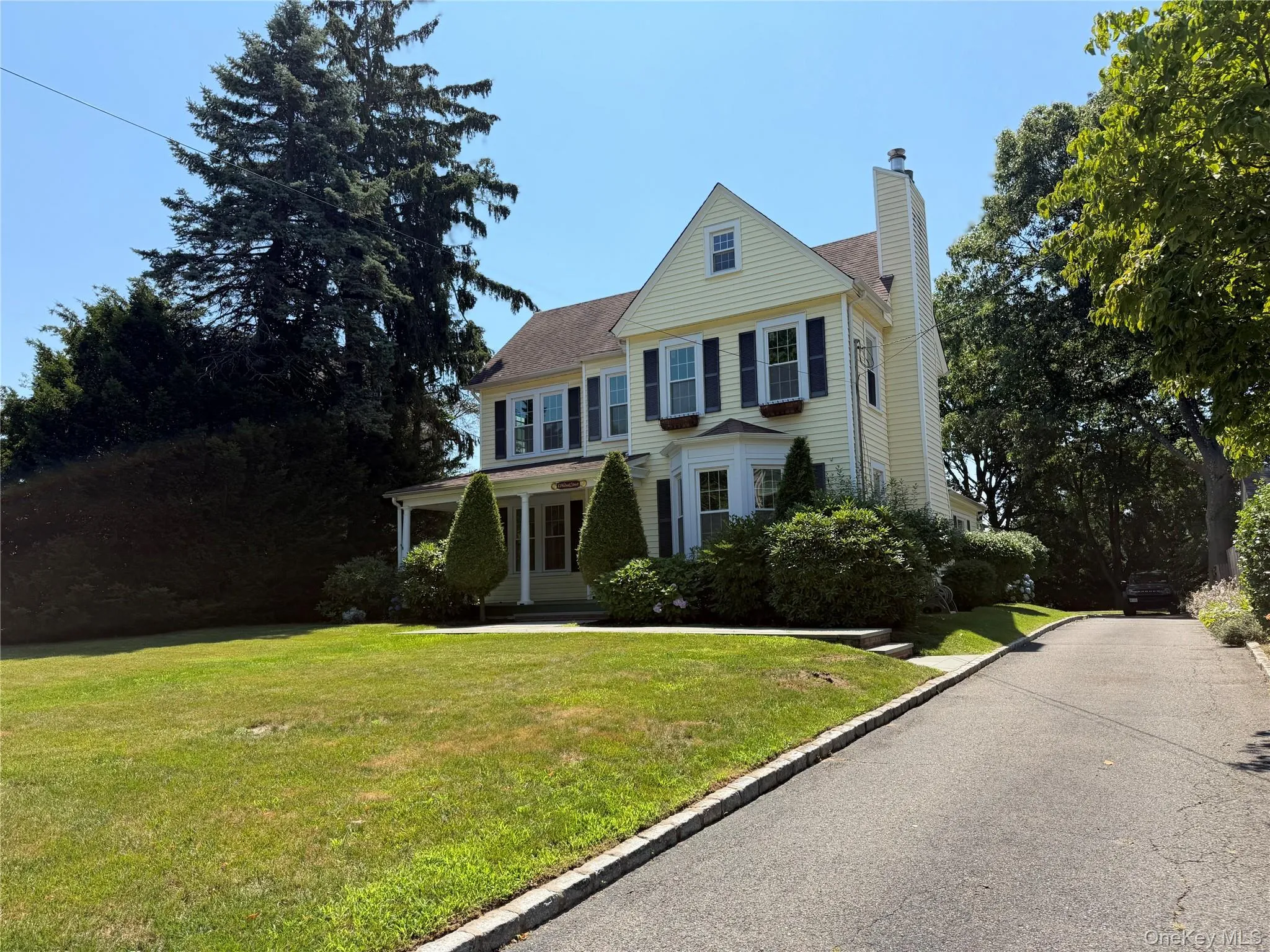 13 Walnut Street, Oyster Bay, NY, 3 Bedrooms Bedrooms, 8 Rooms Rooms,2 BathroomsBathrooms,Residential Lease,For Rent,Walnut,0,1026754 13 Walnut Street, Oyster Bay, NY, 3 Bedrooms Bedrooms, 8 Rooms Rooms,2 BathroomsBathrooms,Residential Lease,For Rent,Walnut,0,1026754