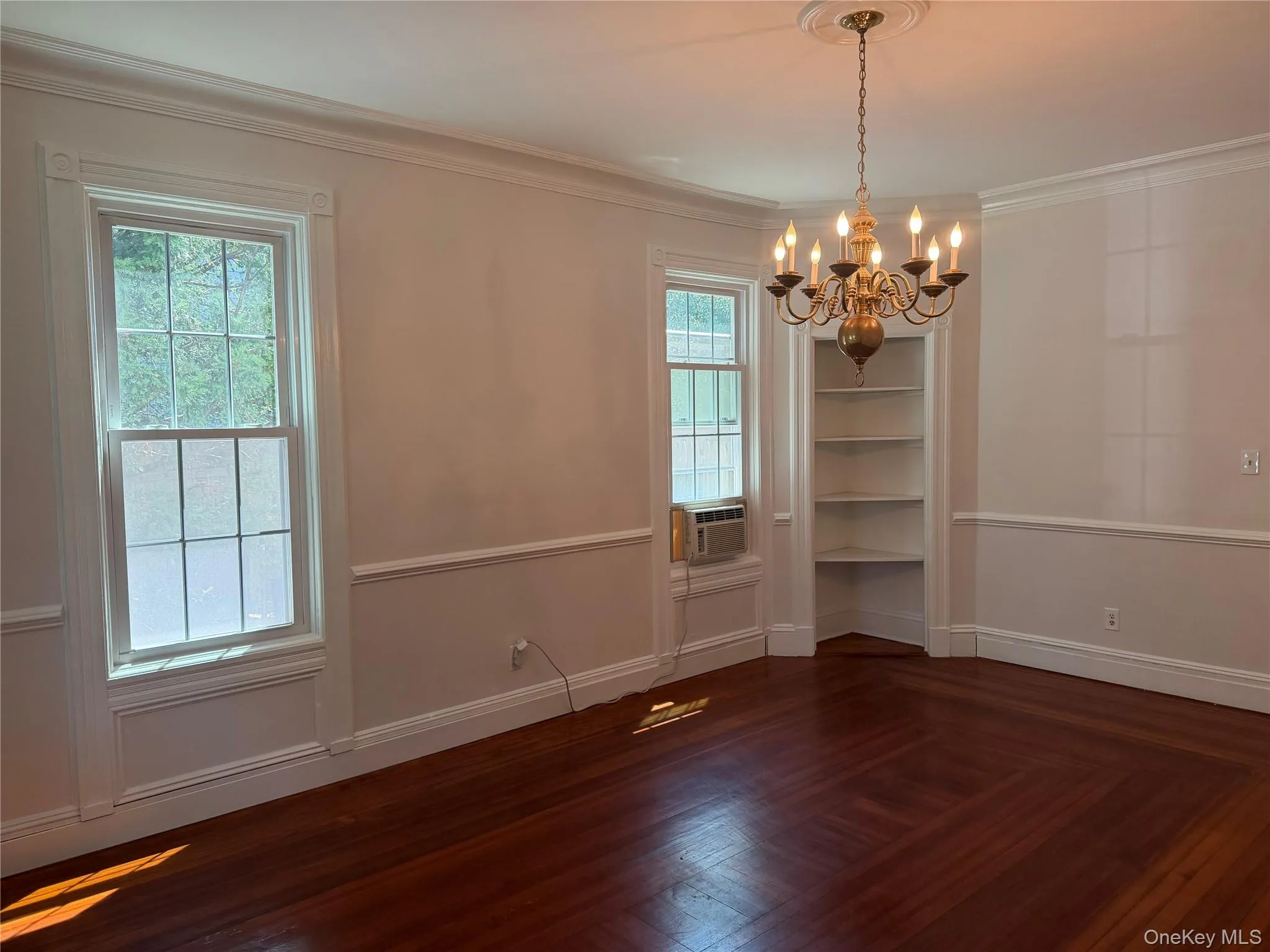 13 Walnut Street, Oyster Bay, NY, 3 Bedrooms Bedrooms, 8 Rooms Rooms,2 BathroomsBathrooms,Residential Lease,For Rent,Walnut,0,1026754 13 Walnut Street, Oyster Bay, NY, 3 Bedrooms Bedrooms, 8 Rooms Rooms,2 BathroomsBathrooms,Residential Lease,For Rent,Walnut,0,1026754