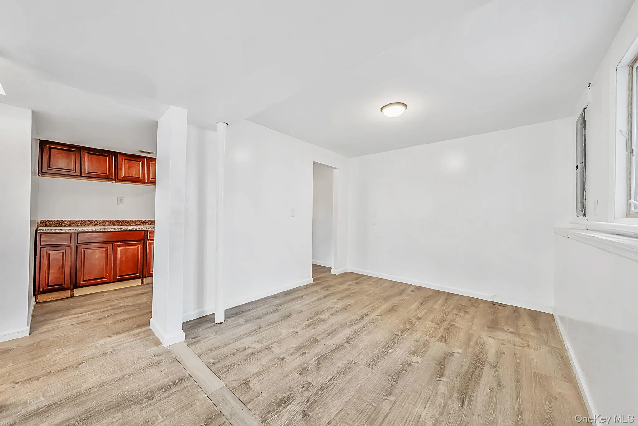 49 Eastern Avenue, Babylon, NY, 6 Bedrooms Bedrooms, 15 Rooms Rooms,3 BathroomsBathrooms,Residential,For Rent,Eastern,0,1026757 49 Eastern Avenue, Babylon, NY, 6 Bedrooms Bedrooms, 15 Rooms Rooms,3 BathroomsBathrooms,Residential,For Rent,Eastern,0,1026757