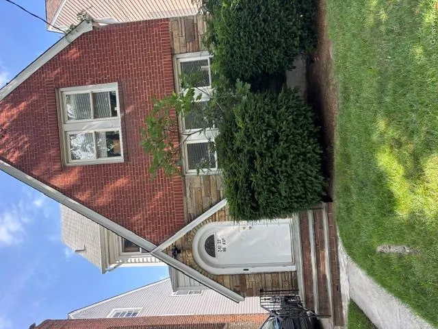 24127 86th Avenue, New York, NY, 1 Bedroom Bedrooms, 3 Rooms Rooms,1 BathroomBathrooms,Residential Lease,For Rent,86th,0,1026766 24127 86th Avenue, New York, NY, 1 Bedroom Bedrooms, 3 Rooms Rooms,1 BathroomBathrooms,Residential Lease,For Rent,86th,0,1026766