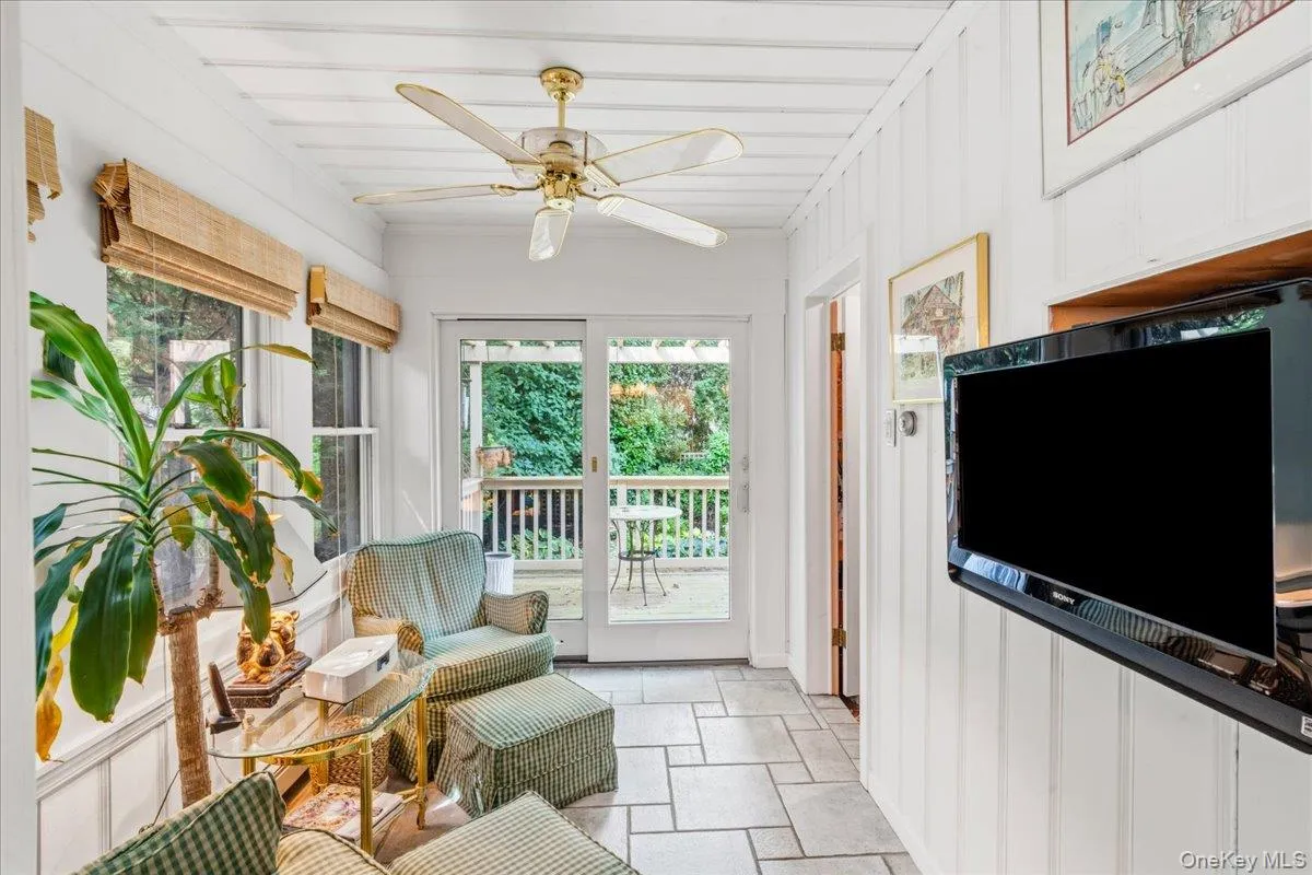 2154 Marion Avenue, Hempstead, NY, 3 Bedrooms Bedrooms, 7 Rooms Rooms,2 BathroomsBathrooms,Residential,For Rent,Marion,0,1026770 2154 Marion Avenue, Hempstead, NY, 3 Bedrooms Bedrooms, 7 Rooms Rooms,2 BathroomsBathrooms,Residential,For Rent,Marion,0,1026770