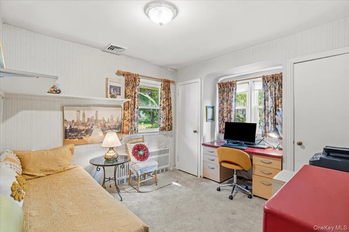 2154 Marion Avenue, Hempstead, NY, 3 Bedrooms Bedrooms, 7 Rooms Rooms,2 BathroomsBathrooms,Residential,For Rent,Marion,0,1026770 2154 Marion Avenue, Hempstead, NY, 3 Bedrooms Bedrooms, 7 Rooms Rooms,2 BathroomsBathrooms,Residential,For Rent,Marion,0,1026770