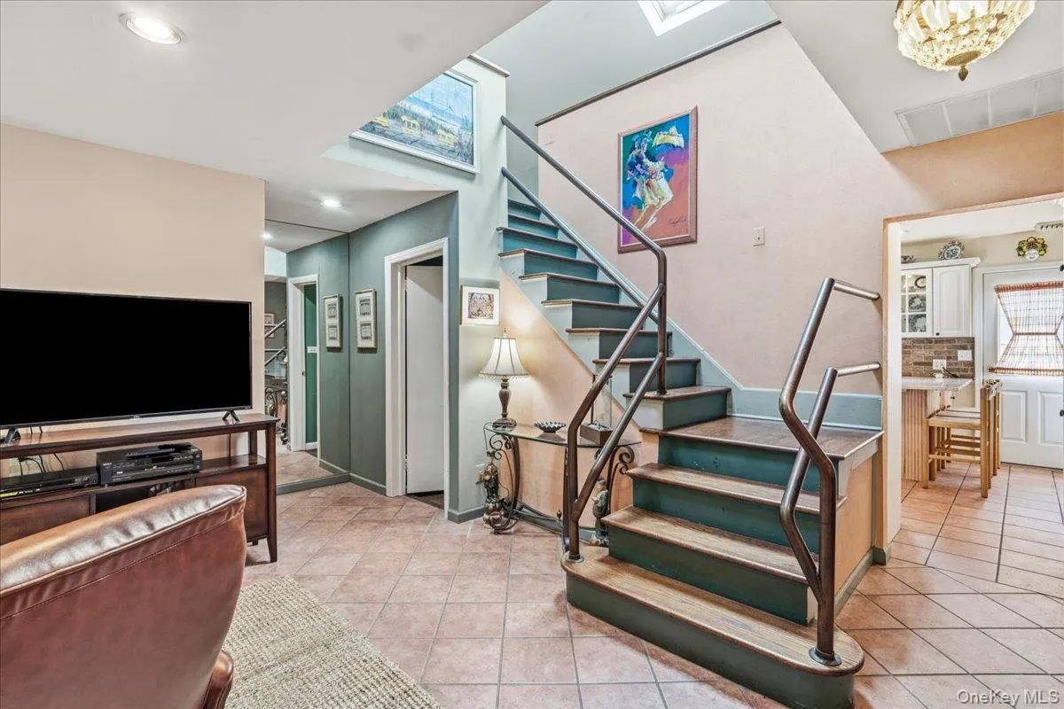 2154 Marion Avenue, Hempstead, NY, 3 Bedrooms Bedrooms, 7 Rooms Rooms,2 BathroomsBathrooms,Residential,For Rent,Marion,0,1026770 2154 Marion Avenue, Hempstead, NY, 3 Bedrooms Bedrooms, 7 Rooms Rooms,2 BathroomsBathrooms,Residential,For Rent,Marion,0,1026770