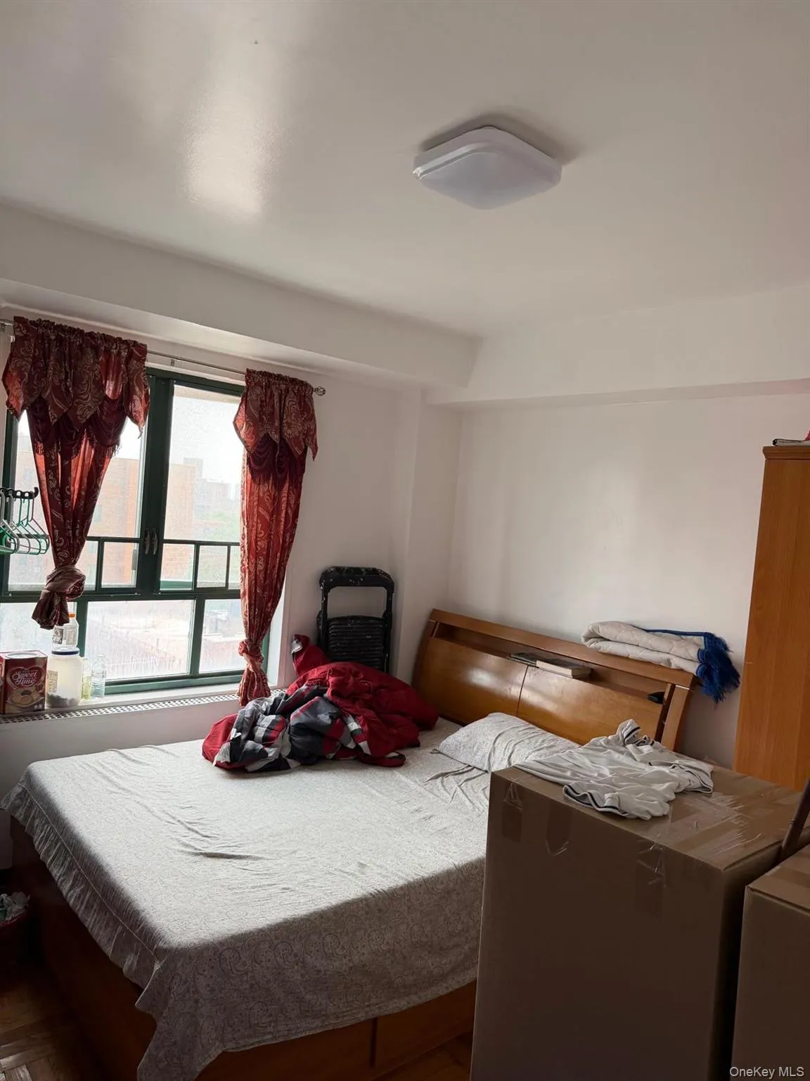 1605 Metropolitan Avenue, New York, NY, 3 Bedrooms Bedrooms, 5 Rooms Rooms,1 BathroomBathrooms,Residential,For Rent,Metropolitan,0,1026771 1605 Metropolitan Avenue, New York, NY, 3 Bedrooms Bedrooms, 5 Rooms Rooms,1 BathroomBathrooms,Residential,For Rent,Metropolitan,0,1026771