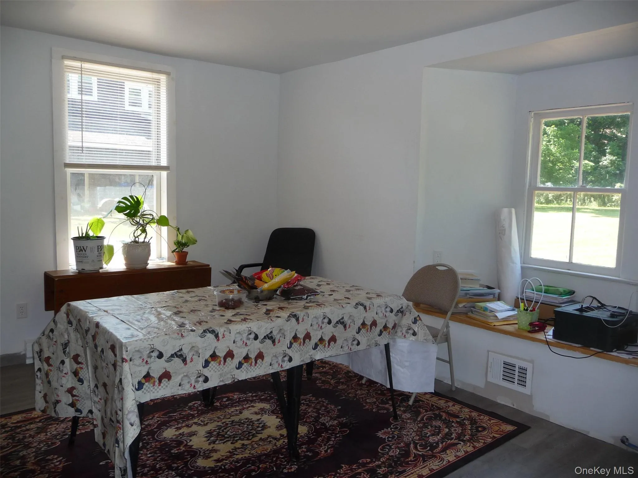 971 Us Route 209, Deerpark, NY, 2 Bedrooms Bedrooms, 5 Rooms Rooms,1 BathroomBathrooms,Residential Lease,For Rent,Us Route 209,0,1026776 971 Us Route 209, Deerpark, NY, 2 Bedrooms Bedrooms, 5 Rooms Rooms,1 BathroomBathrooms,Residential Lease,For Rent,Us Route 209,0,1026776
