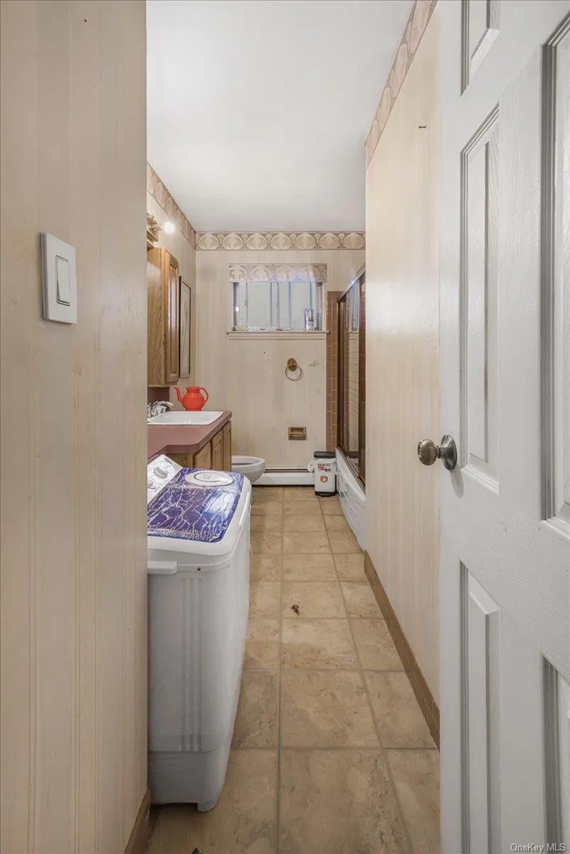 286 13th Street, Babylon, NY, 5 Bedrooms Bedrooms, 8 Rooms Rooms,2 BathroomsBathrooms,Residential,For Rent,13th,0,1026777 286 13th Street, Babylon, NY, 5 Bedrooms Bedrooms, 8 Rooms Rooms,2 BathroomsBathrooms,Residential,For Rent,13th,0,1026777