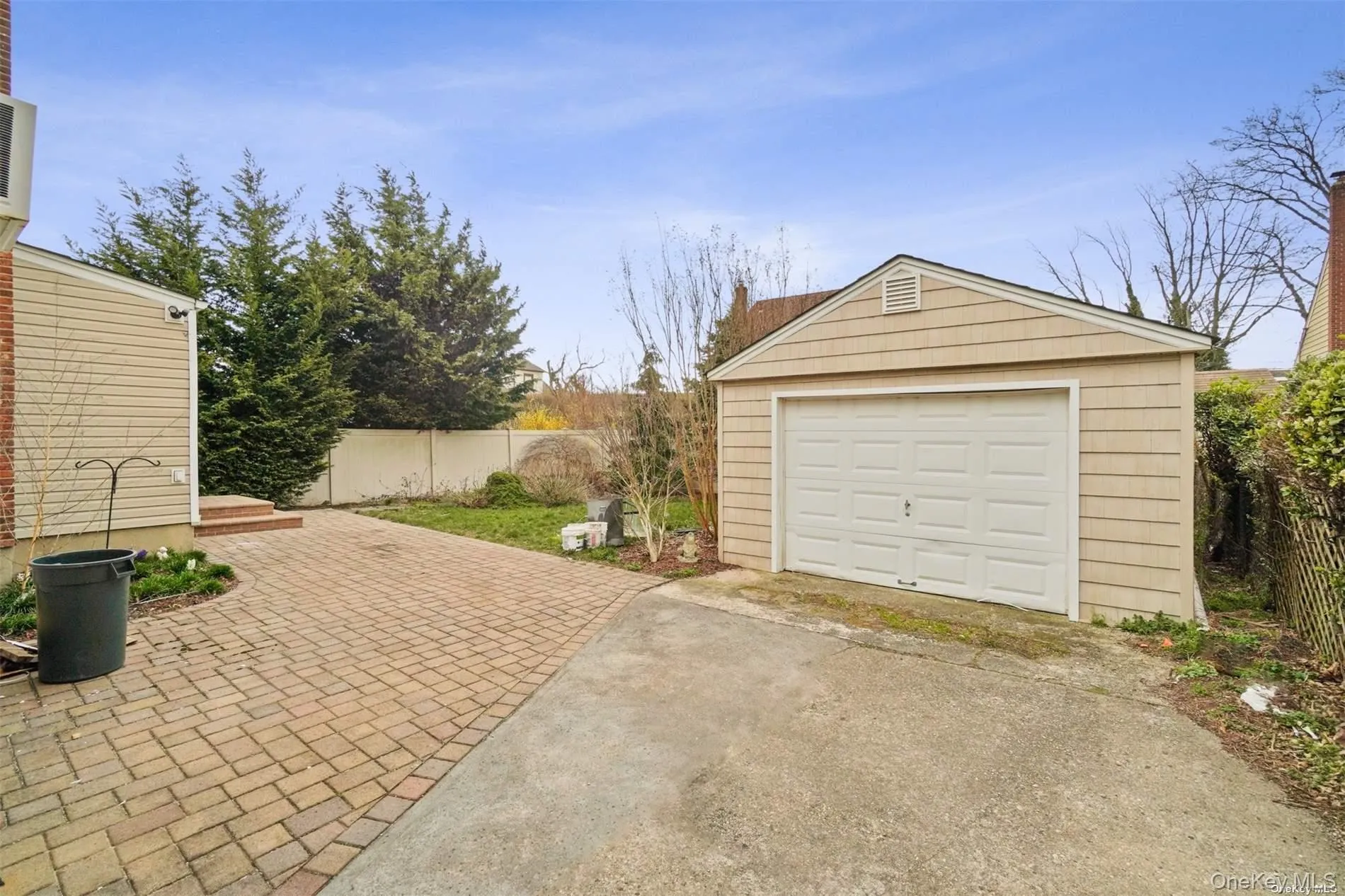 1670 Abby Road, Hempstead, NY, 5 Bedrooms Bedrooms, 14 Rooms Rooms,2 BathroomsBathrooms,Residential,For Rent,Abby,0,1026778 1670 Abby Road, Hempstead, NY, 5 Bedrooms Bedrooms, 14 Rooms Rooms,2 BathroomsBathrooms,Residential,For Rent,Abby,0,1026778