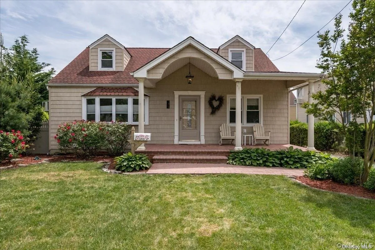 1670 Abby Road, Hempstead, NY, 5 Bedrooms Bedrooms, 14 Rooms Rooms,2 BathroomsBathrooms,Residential,For Rent,Abby,0,1026778 1670 Abby Road, Hempstead, NY, 5 Bedrooms Bedrooms, 14 Rooms Rooms,2 BathroomsBathrooms,Residential,For Rent,Abby,0,1026778