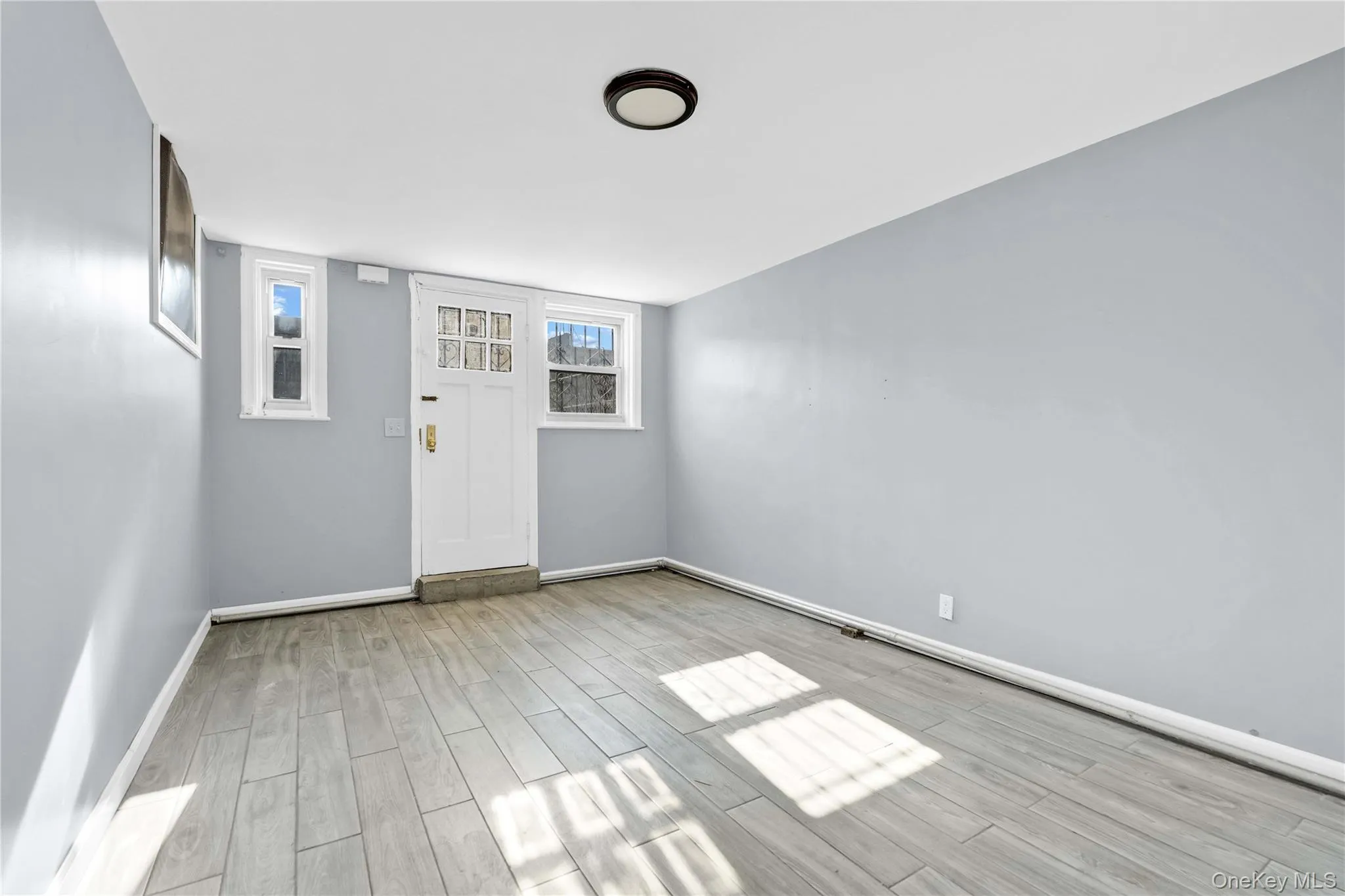 252 45th Street, New York, NY, 2 Bedrooms Bedrooms, 5 Rooms Rooms,1 BathroomBathrooms,Residential,For Rent,45th,0,1026780 252 45th Street, New York, NY, 2 Bedrooms Bedrooms, 5 Rooms Rooms,1 BathroomBathrooms,Residential,For Rent,45th,0,1026780