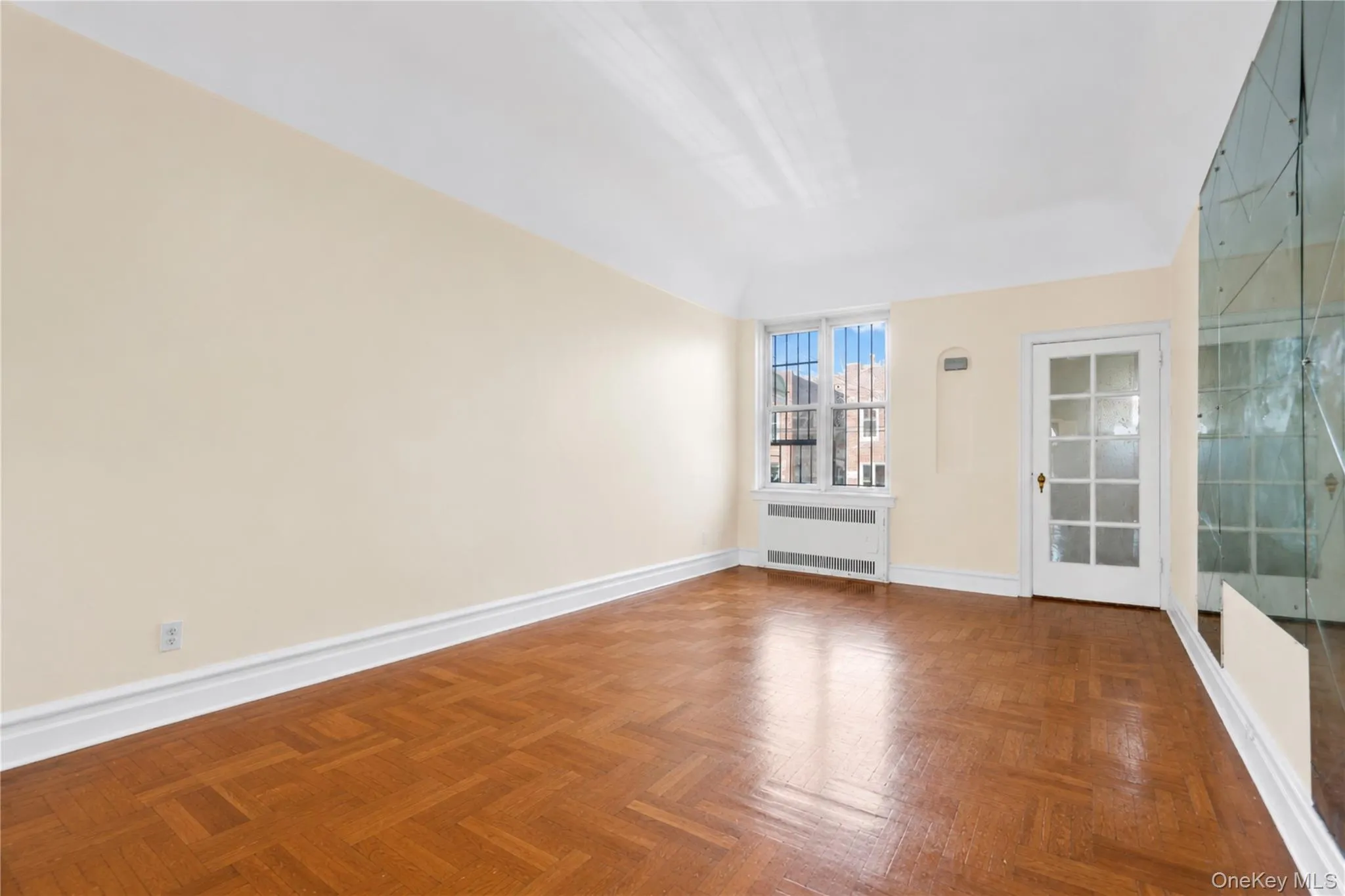 252 45th Street, New York, NY, 2 Bedrooms Bedrooms, 5 Rooms Rooms,1 BathroomBathrooms,Residential,For Rent,45th,0,1026780 252 45th Street, New York, NY, 2 Bedrooms Bedrooms, 5 Rooms Rooms,1 BathroomBathrooms,Residential,For Rent,45th,0,1026780