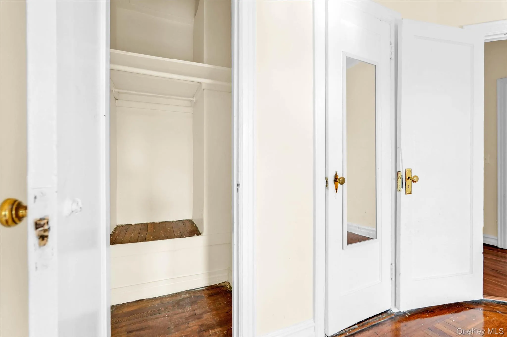252 45th Street, New York, NY, 2 Bedrooms Bedrooms, 5 Rooms Rooms,1 BathroomBathrooms,Residential,For Rent,45th,0,1026780 252 45th Street, New York, NY, 2 Bedrooms Bedrooms, 5 Rooms Rooms,1 BathroomBathrooms,Residential,For Rent,45th,0,1026780
