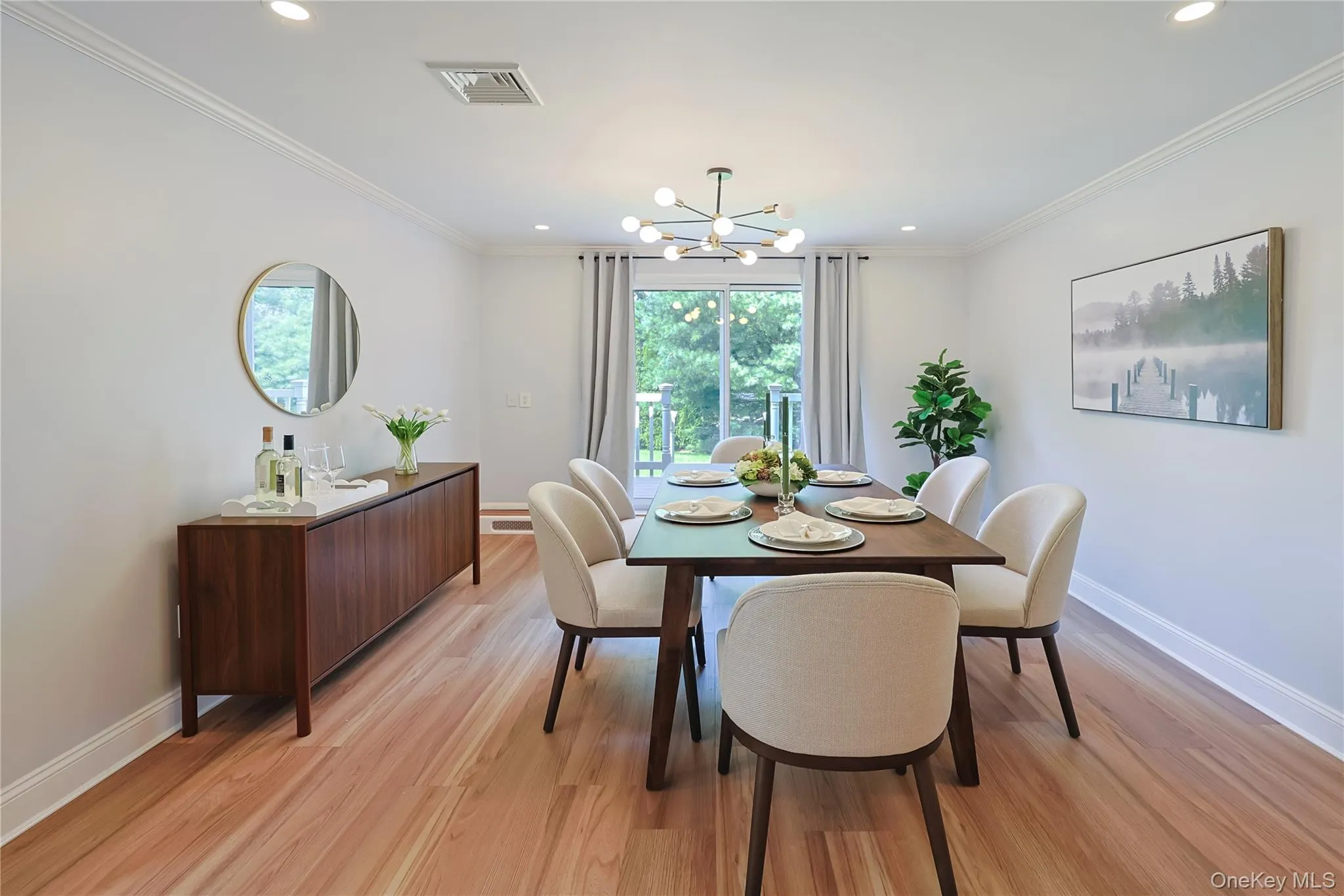119 Harrow Lane, North Hempstead, NY, 4 Bedrooms Bedrooms, 7 Rooms Rooms,3 BathroomsBathrooms,Residential,For Rent,Harrow,0,1026782 119 Harrow Lane, North Hempstead, NY, 4 Bedrooms Bedrooms, 7 Rooms Rooms,3 BathroomsBathrooms,Residential,For Rent,Harrow,0,1026782