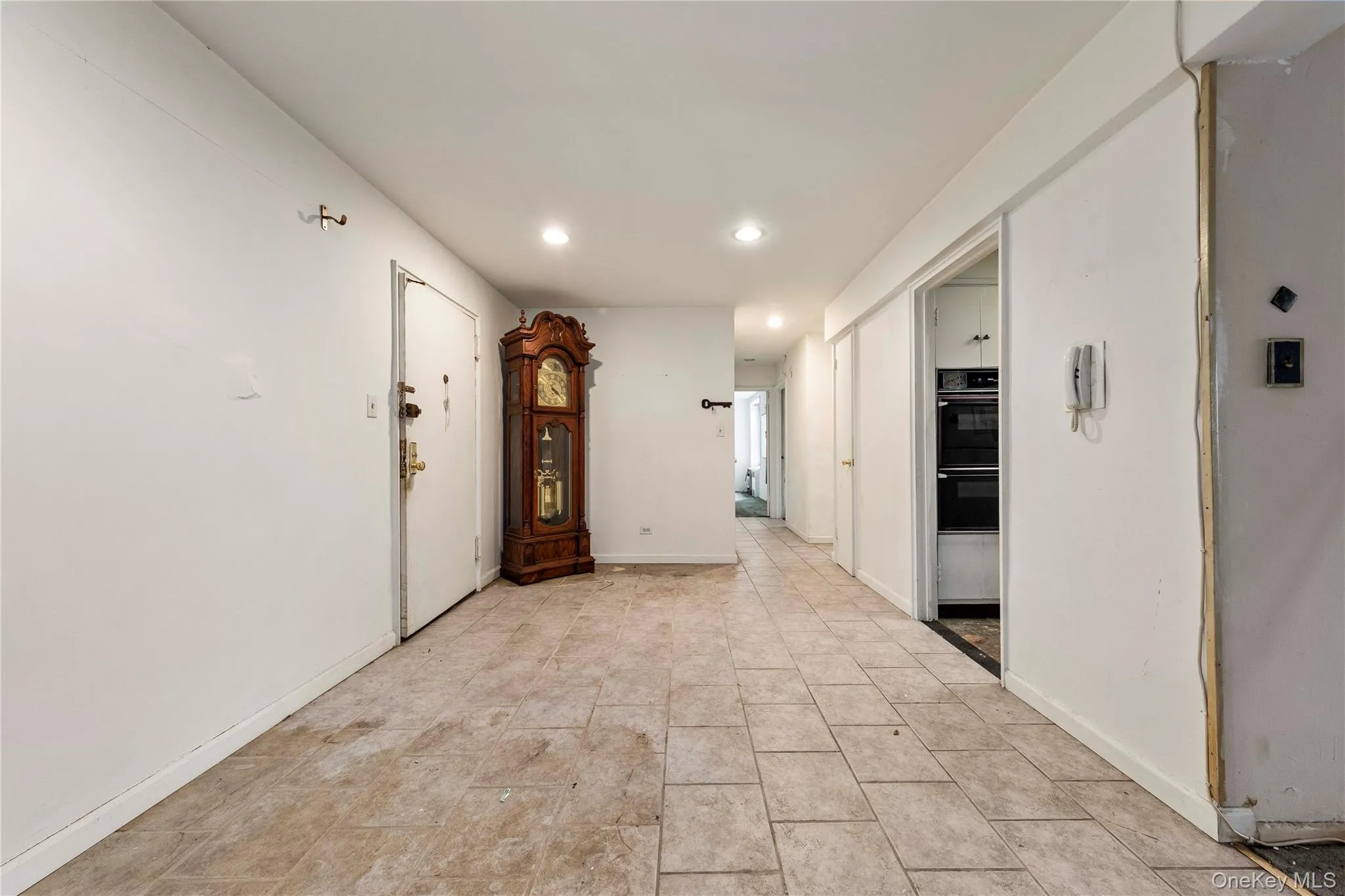 209-25 18th Avenue, New York, NY, 2 Bedrooms Bedrooms, 5 Rooms Rooms,1 BathroomBathrooms,Residential,For Rent,18th,0,1026783 209-25 18th Avenue, New York, NY, 2 Bedrooms Bedrooms, 5 Rooms Rooms,1 BathroomBathrooms,Residential,For Rent,18th,0,1026783