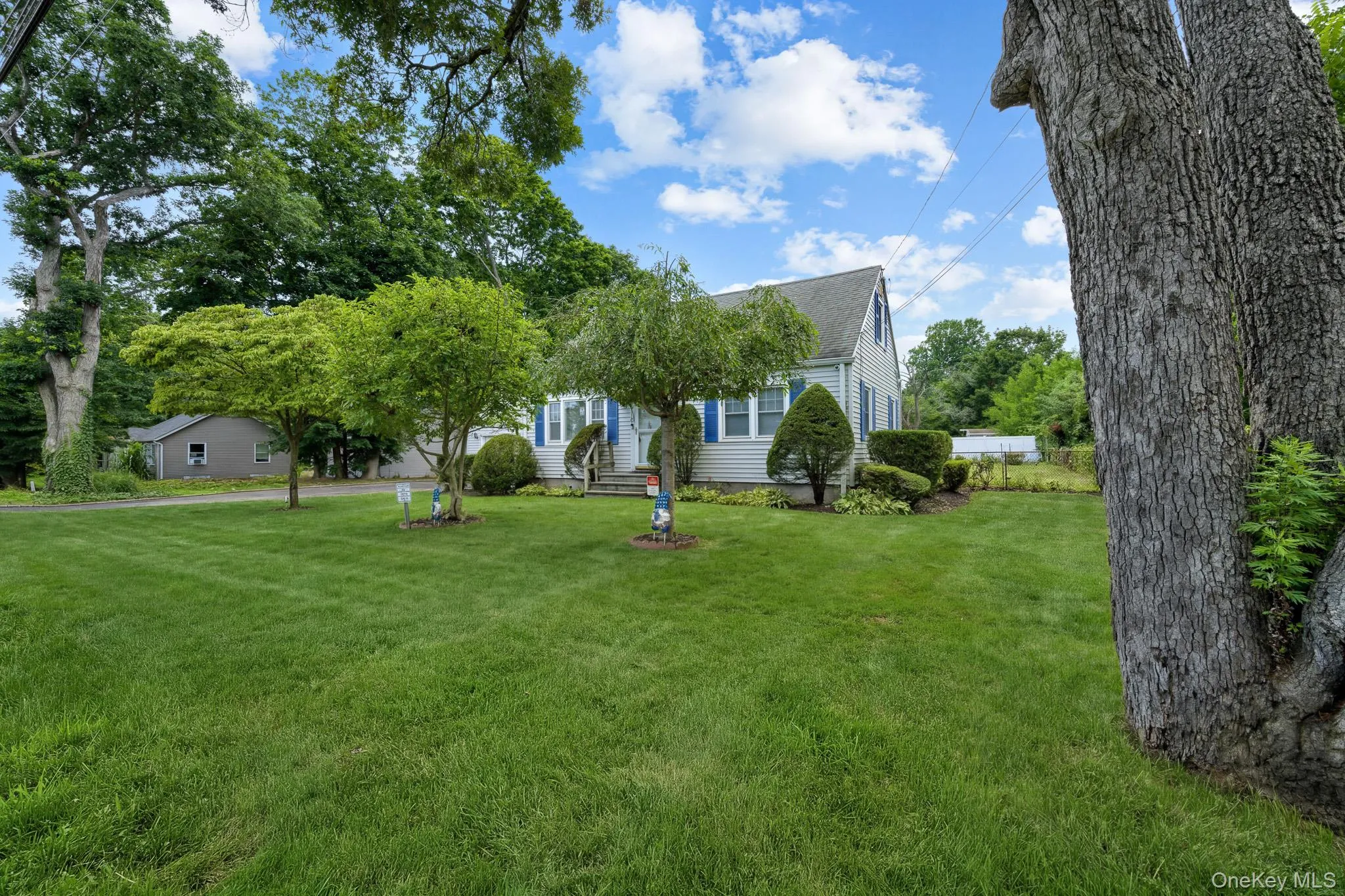 1547 Walt Whitman Road, Huntington, NY, 5 Bedrooms Bedrooms, 10 Rooms Rooms,2 BathroomsBathrooms,Residential,For Rent,Walt Whitman,0,1026785 1547 Walt Whitman Road, Huntington, NY, 5 Bedrooms Bedrooms, 10 Rooms Rooms,2 BathroomsBathrooms,Residential,For Rent,Walt Whitman,0,1026785