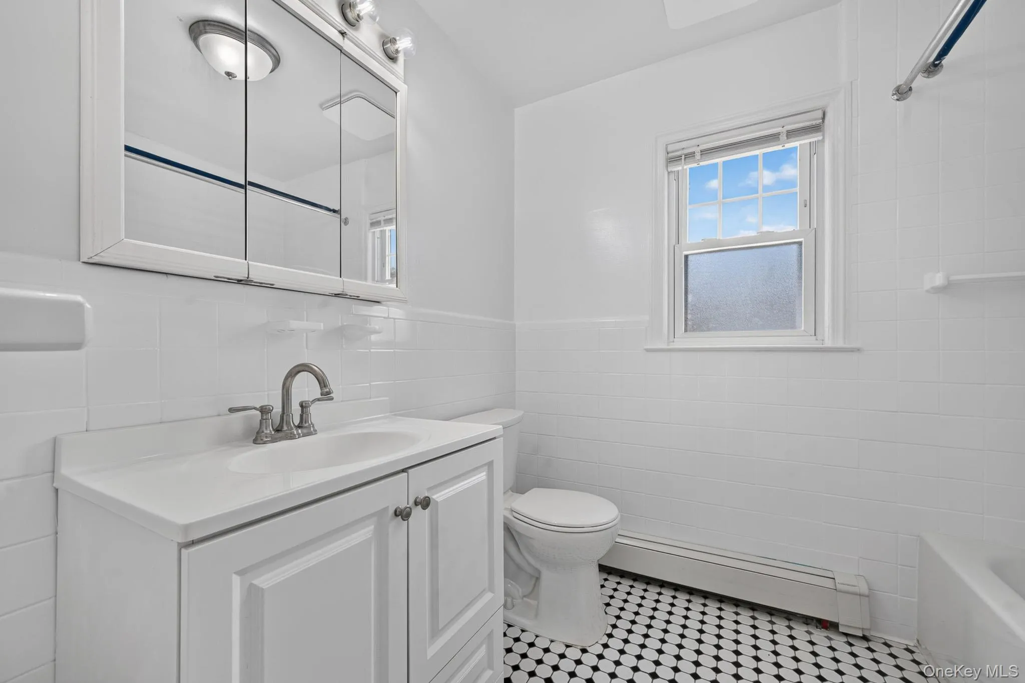 1547 Walt Whitman Road, Huntington, NY, 5 Bedrooms Bedrooms, 10 Rooms Rooms,2 BathroomsBathrooms,Residential,For Rent,Walt Whitman,0,1026785 1547 Walt Whitman Road, Huntington, NY, 5 Bedrooms Bedrooms, 10 Rooms Rooms,2 BathroomsBathrooms,Residential,For Rent,Walt Whitman,0,1026785