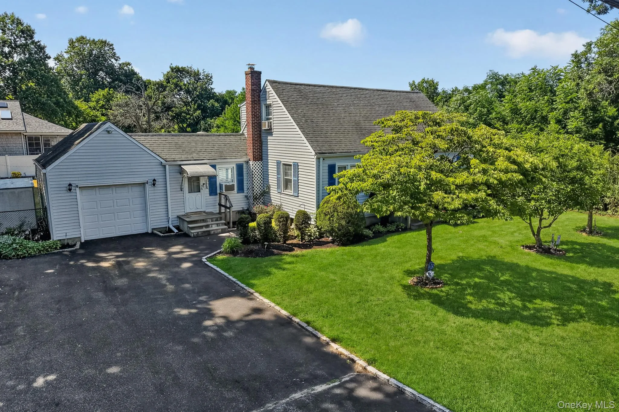 1547 Walt Whitman Road, Huntington, NY, 5 Bedrooms Bedrooms, 10 Rooms Rooms,2 BathroomsBathrooms,Residential,For Rent,Walt Whitman,0,1026785 1547 Walt Whitman Road, Huntington, NY, 5 Bedrooms Bedrooms, 10 Rooms Rooms,2 BathroomsBathrooms,Residential,For Rent,Walt Whitman,0,1026785