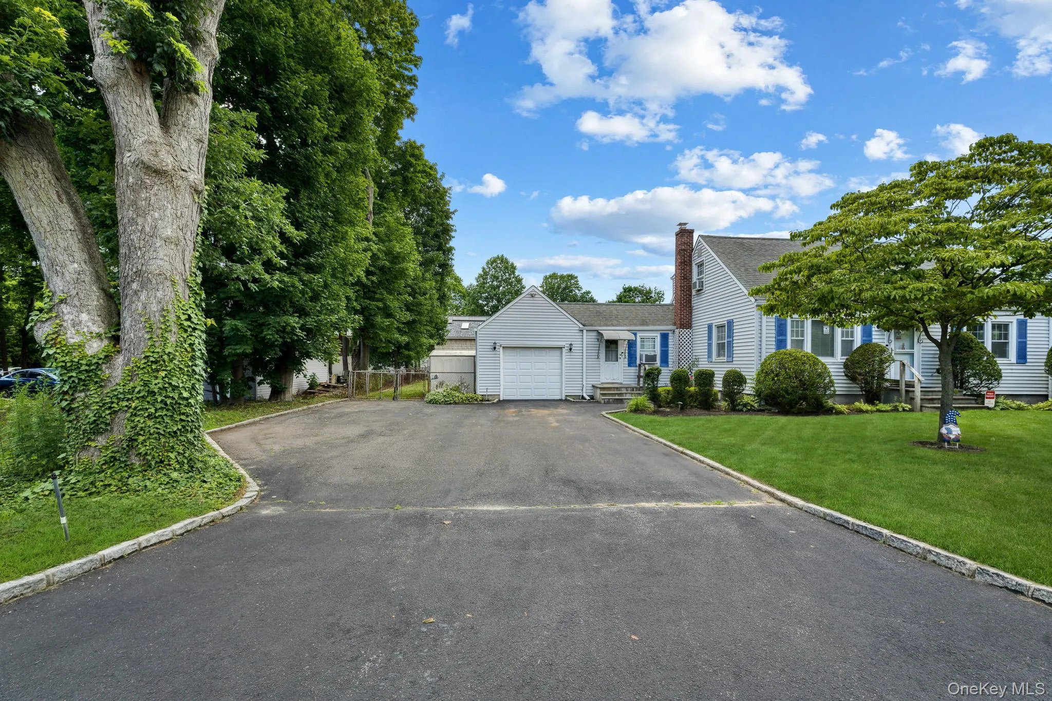 1547 Walt Whitman Road, Huntington, NY, 5 Bedrooms Bedrooms, 10 Rooms Rooms,2 BathroomsBathrooms,Residential,For Rent,Walt Whitman,0,1026785 1547 Walt Whitman Road, Huntington, NY, 5 Bedrooms Bedrooms, 10 Rooms Rooms,2 BathroomsBathrooms,Residential,For Rent,Walt Whitman,0,1026785