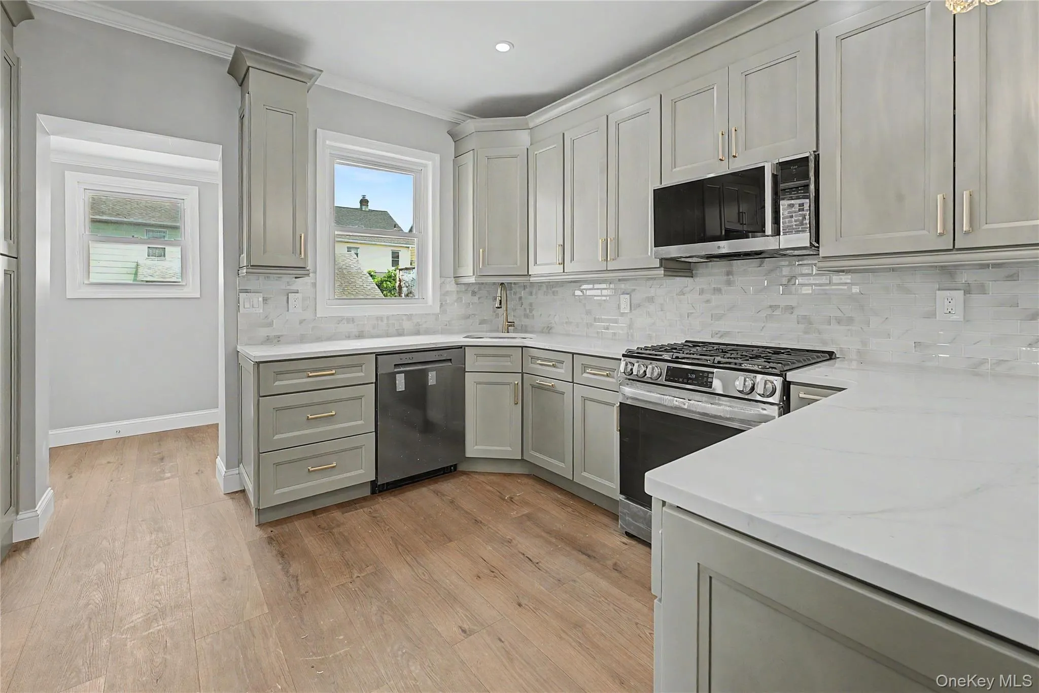 9431 239th Street, Hempstead, NY, 3 Bedrooms Bedrooms, 14 Rooms Rooms,3 BathroomsBathrooms,Residential,For Rent,239th,0,1026786 9431 239th Street, Hempstead, NY, 3 Bedrooms Bedrooms, 14 Rooms Rooms,3 BathroomsBathrooms,Residential,For Rent,239th,0,1026786