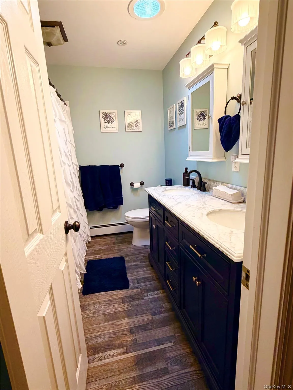 20 Lenart Place, East Fishkill, NY, 3 Bedrooms Bedrooms, 3 Rooms Rooms,2 BathroomsBathrooms,Residential,For Rent,Lenart,0,1026788 20 Lenart Place, East Fishkill, NY, 3 Bedrooms Bedrooms, 3 Rooms Rooms,2 BathroomsBathrooms,Residential,For Rent,Lenart,0,1026788
