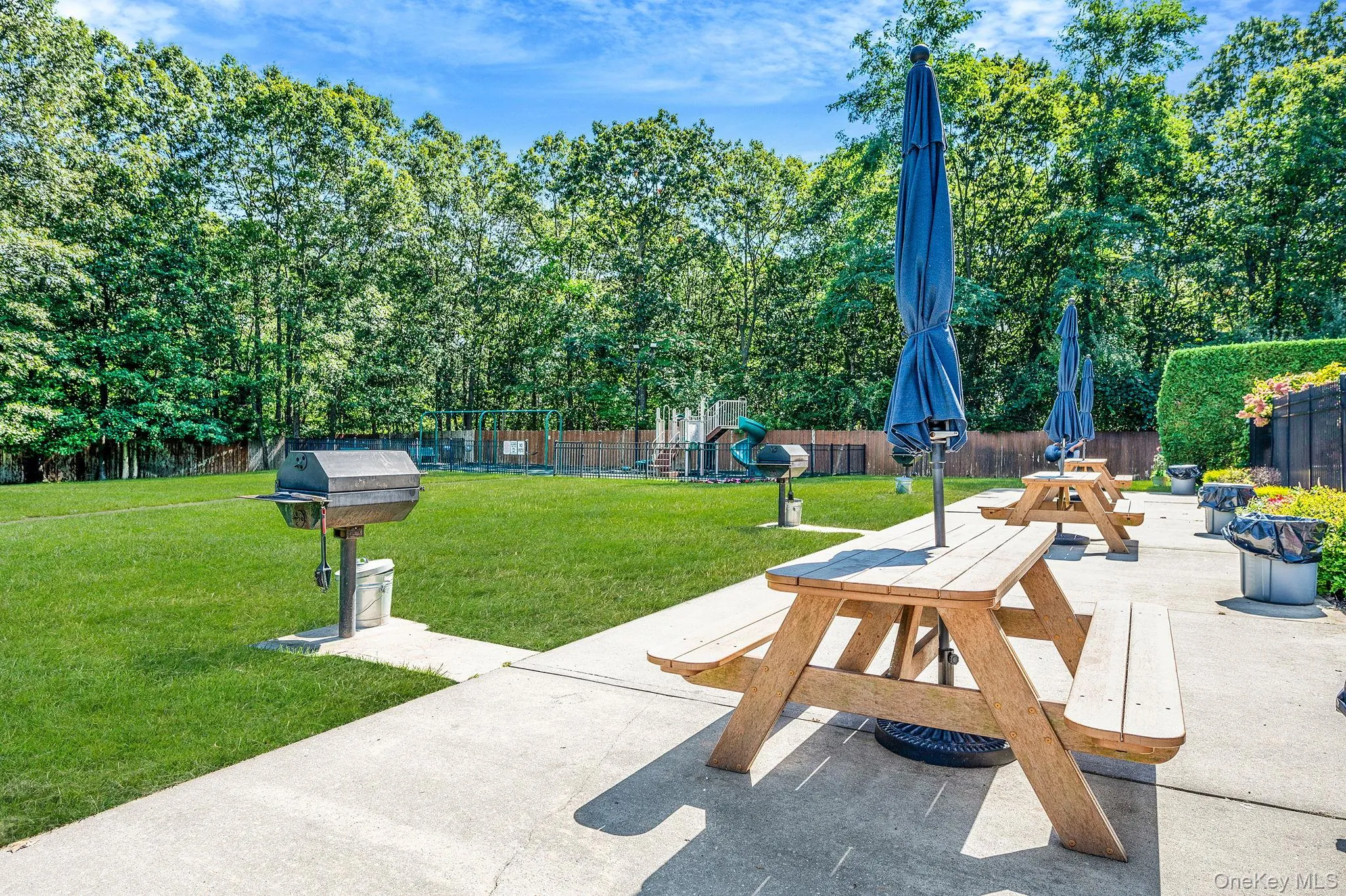 460 Old Town Road, Brookhaven, NY, 2 Bedrooms Bedrooms, 5 Rooms Rooms,1 BathroomBathrooms,Residential,For Rent,Old Town,0,1026789 460 Old Town Road, Brookhaven, NY, 2 Bedrooms Bedrooms, 5 Rooms Rooms,1 BathroomBathrooms,Residential,For Rent,Old Town,0,1026789