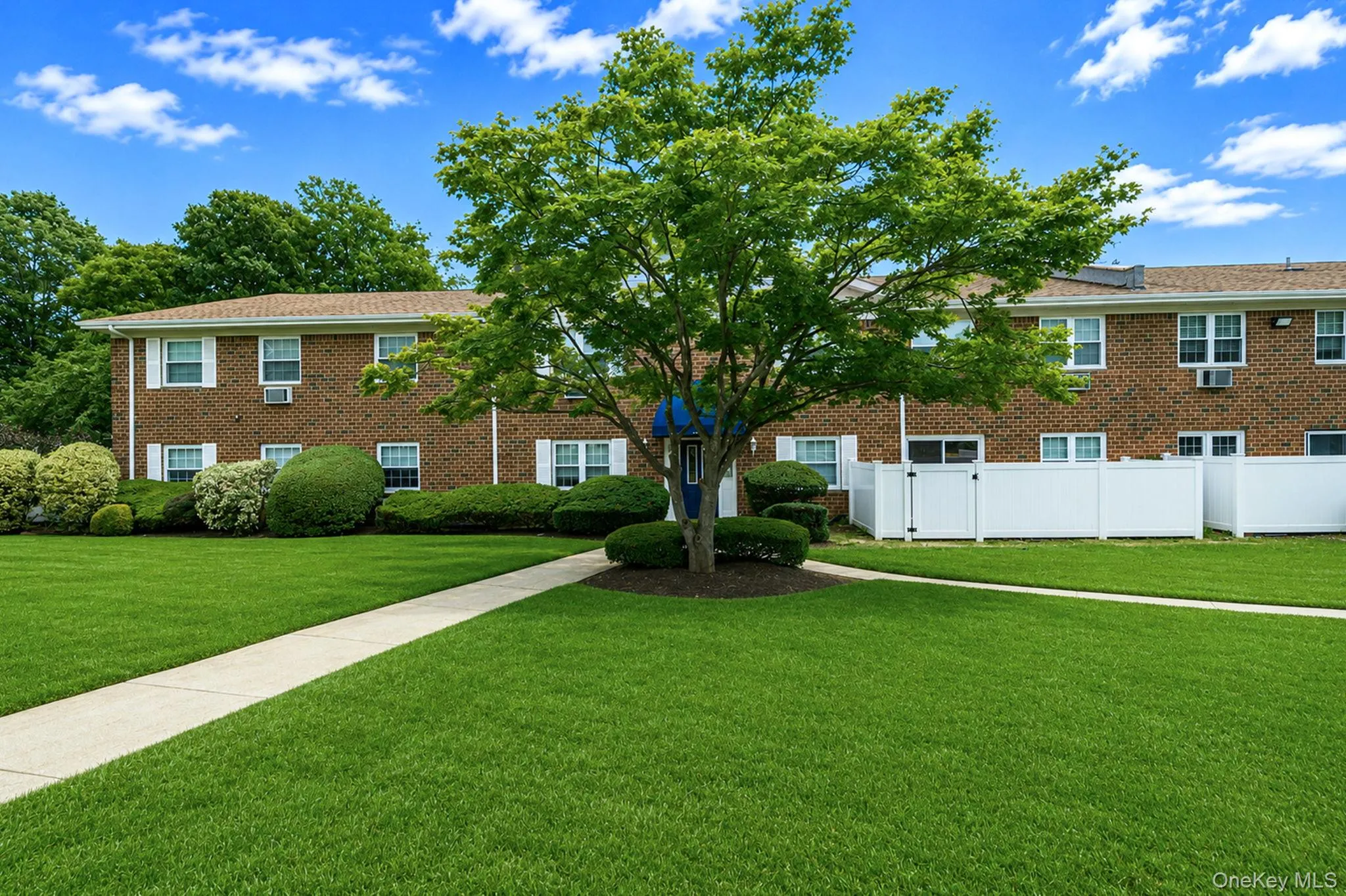 460 Old Town Road, Brookhaven, NY, 2 Bedrooms Bedrooms, 5 Rooms Rooms,1 BathroomBathrooms,Residential,For Rent,Old Town,0,1026789 460 Old Town Road, Brookhaven, NY, 2 Bedrooms Bedrooms, 5 Rooms Rooms,1 BathroomBathrooms,Residential,For Rent,Old Town,0,1026789