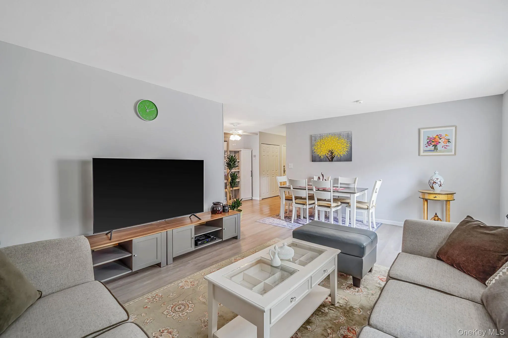 460 Old Town Road, Brookhaven, NY, 2 Bedrooms Bedrooms, 5 Rooms Rooms,1 BathroomBathrooms,Residential,For Rent,Old Town,0,1026789 460 Old Town Road, Brookhaven, NY, 2 Bedrooms Bedrooms, 5 Rooms Rooms,1 BathroomBathrooms,Residential,For Rent,Old Town,0,1026789