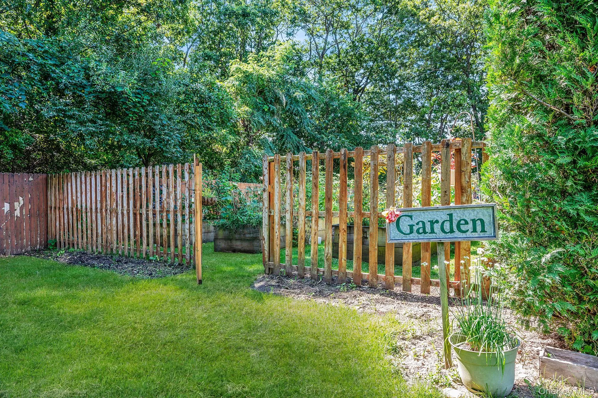 460 Old Town Road, Brookhaven, NY, 2 Bedrooms Bedrooms, 5 Rooms Rooms,1 BathroomBathrooms,Residential,For Rent,Old Town,0,1026789 460 Old Town Road, Brookhaven, NY, 2 Bedrooms Bedrooms, 5 Rooms Rooms,1 BathroomBathrooms,Residential,For Rent,Old Town,0,1026789