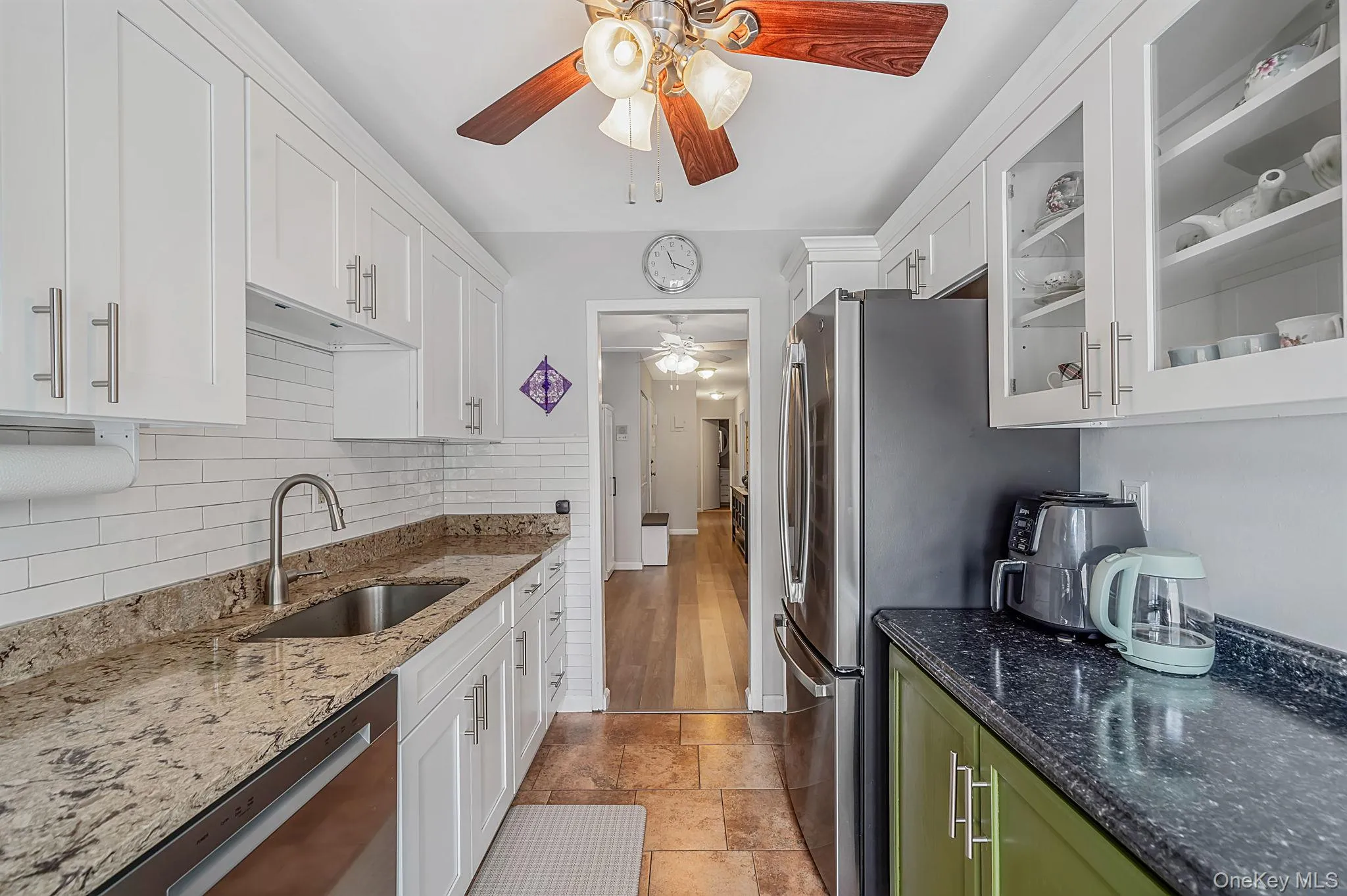 460 Old Town Road, Brookhaven, NY, 2 Bedrooms Bedrooms, 5 Rooms Rooms,1 BathroomBathrooms,Residential,For Rent,Old Town,0,1026789 460 Old Town Road, Brookhaven, NY, 2 Bedrooms Bedrooms, 5 Rooms Rooms,1 BathroomBathrooms,Residential,For Rent,Old Town,0,1026789