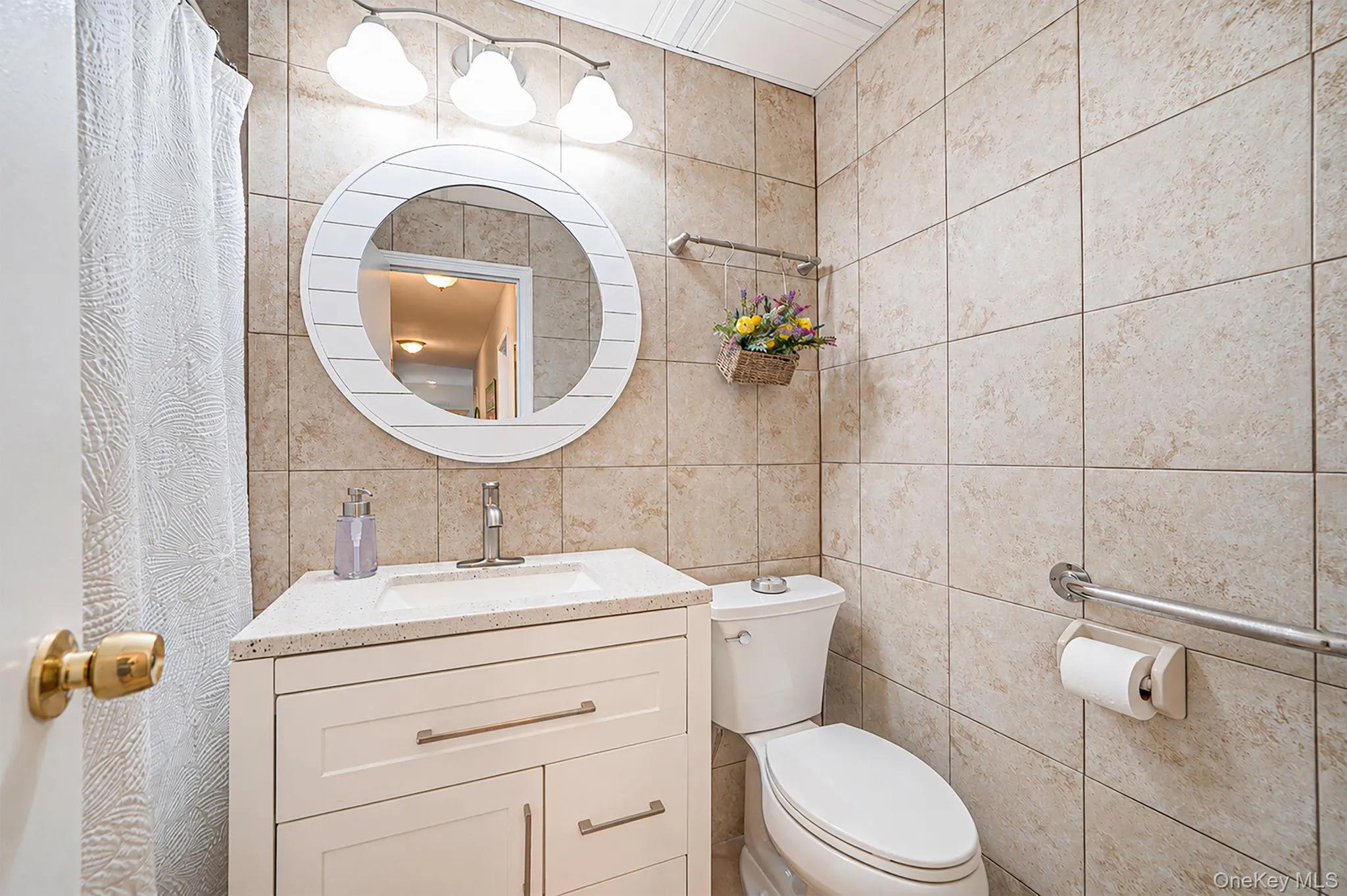 460 Old Town Road, Brookhaven, NY, 2 Bedrooms Bedrooms, 5 Rooms Rooms,1 BathroomBathrooms,Residential,For Rent,Old Town,0,1026789 460 Old Town Road, Brookhaven, NY, 2 Bedrooms Bedrooms, 5 Rooms Rooms,1 BathroomBathrooms,Residential,For Rent,Old Town,0,1026789