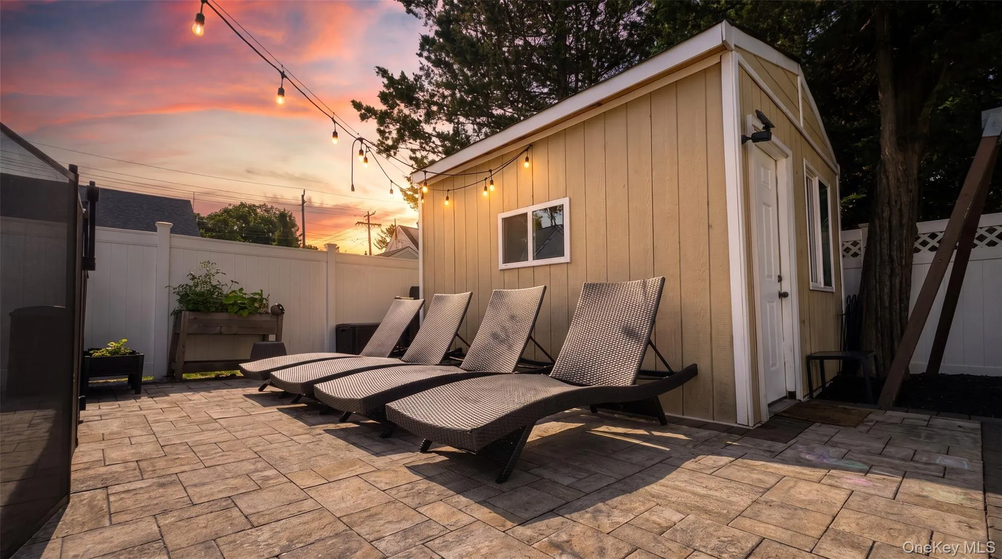 520 Riverside Avenue, Oyster Bay, NY, 3 Bedrooms Bedrooms, 7 Rooms Rooms,2 BathroomsBathrooms,Residential,For Rent,Riverside,0,1026794 520 Riverside Avenue, Oyster Bay, NY, 3 Bedrooms Bedrooms, 7 Rooms Rooms,2 BathroomsBathrooms,Residential,For Rent,Riverside,0,1026794