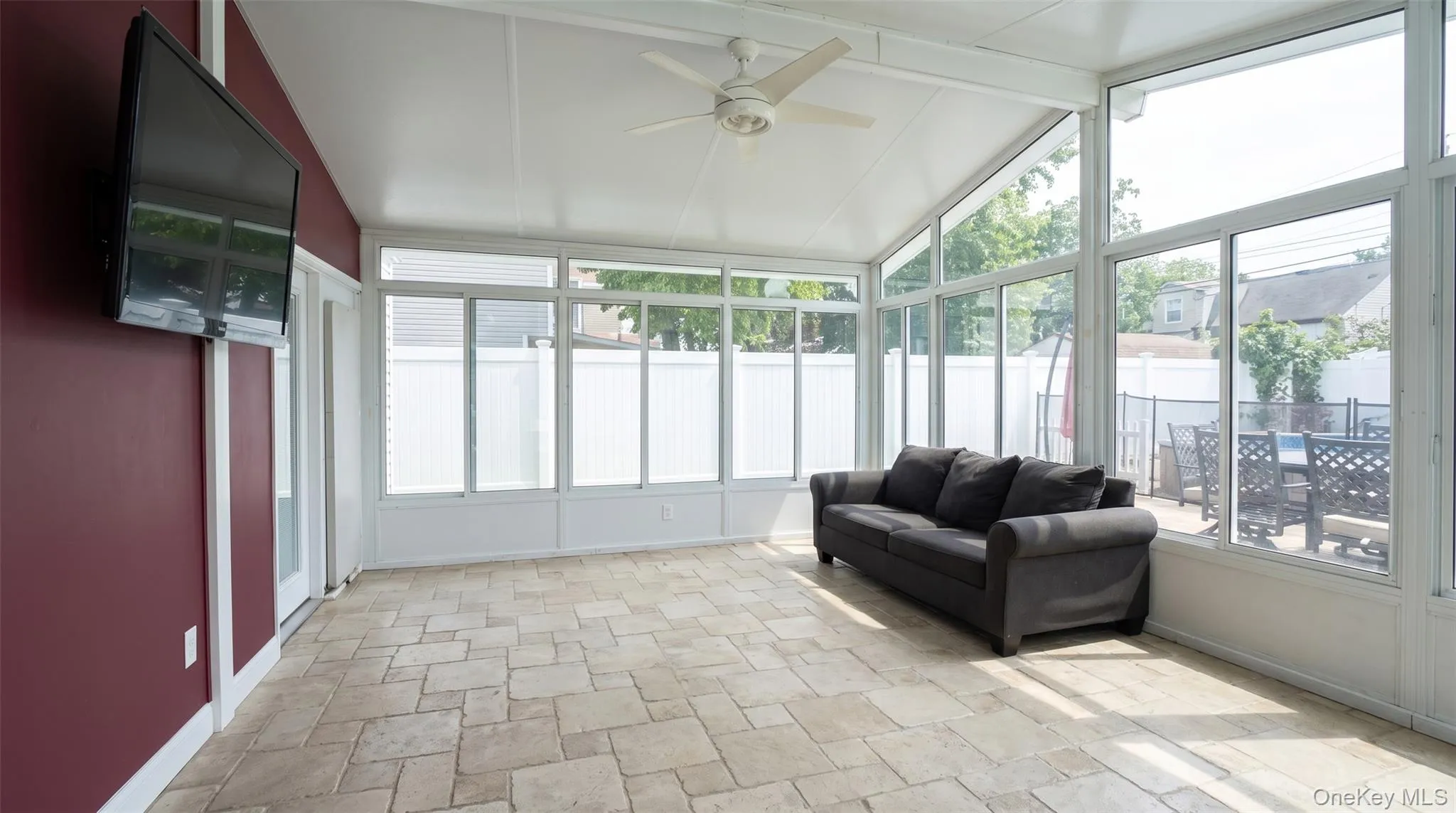 520 Riverside Avenue, Oyster Bay, NY, 3 Bedrooms Bedrooms, 7 Rooms Rooms,2 BathroomsBathrooms,Residential,For Rent,Riverside,0,1026794 520 Riverside Avenue, Oyster Bay, NY, 3 Bedrooms Bedrooms, 7 Rooms Rooms,2 BathroomsBathrooms,Residential,For Rent,Riverside,0,1026794