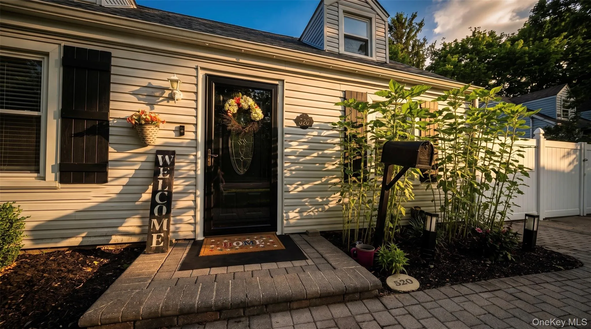 520 Riverside Avenue, Oyster Bay, NY, 3 Bedrooms Bedrooms, 7 Rooms Rooms,2 BathroomsBathrooms,Residential,For Rent,Riverside,0,1026794 520 Riverside Avenue, Oyster Bay, NY, 3 Bedrooms Bedrooms, 7 Rooms Rooms,2 BathroomsBathrooms,Residential,For Rent,Riverside,0,1026794