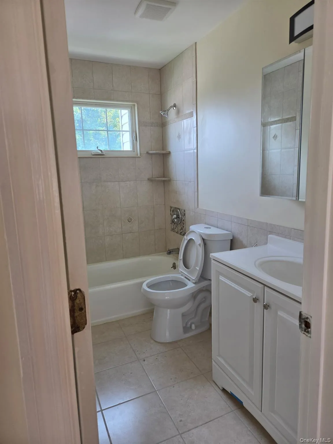 1319 Journal Avenue, Hempstead, NY, 3 Bedrooms Bedrooms, 6 Rooms Rooms,2 BathroomsBathrooms,Residential Lease,For Rent,Journal,0,1026796 1319 Journal Avenue, Hempstead, NY, 3 Bedrooms Bedrooms, 6 Rooms Rooms,2 BathroomsBathrooms,Residential Lease,For Rent,Journal,0,1026796