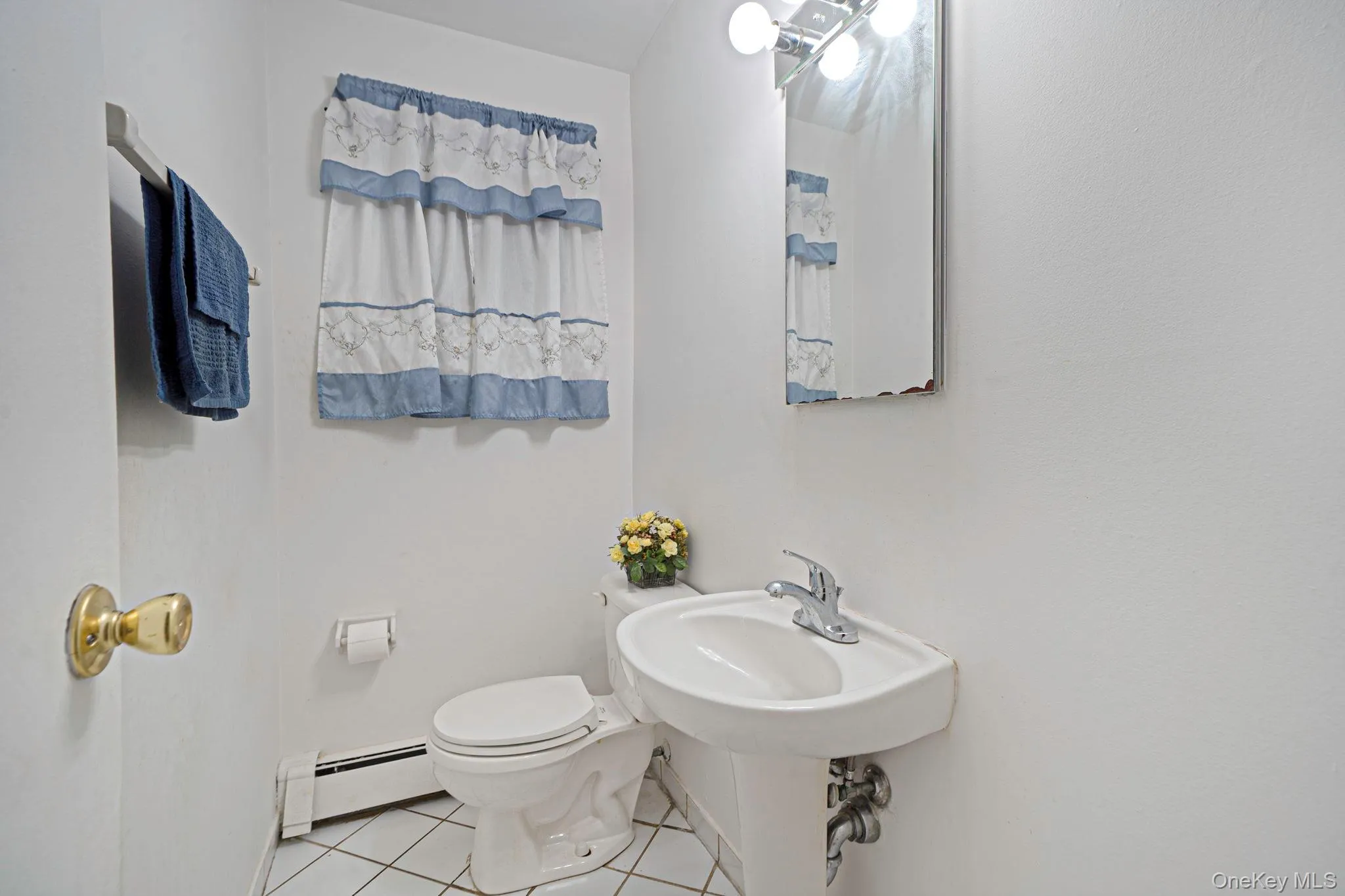15 Buhl Lane, Huntington, NY, 4 Bedrooms Bedrooms, 9 Rooms Rooms,1 BathroomBathrooms,Residential,For Rent,Buhl,0,1026798 15 Buhl Lane, Huntington, NY, 4 Bedrooms Bedrooms, 9 Rooms Rooms,1 BathroomBathrooms,Residential,For Rent,Buhl,0,1026798