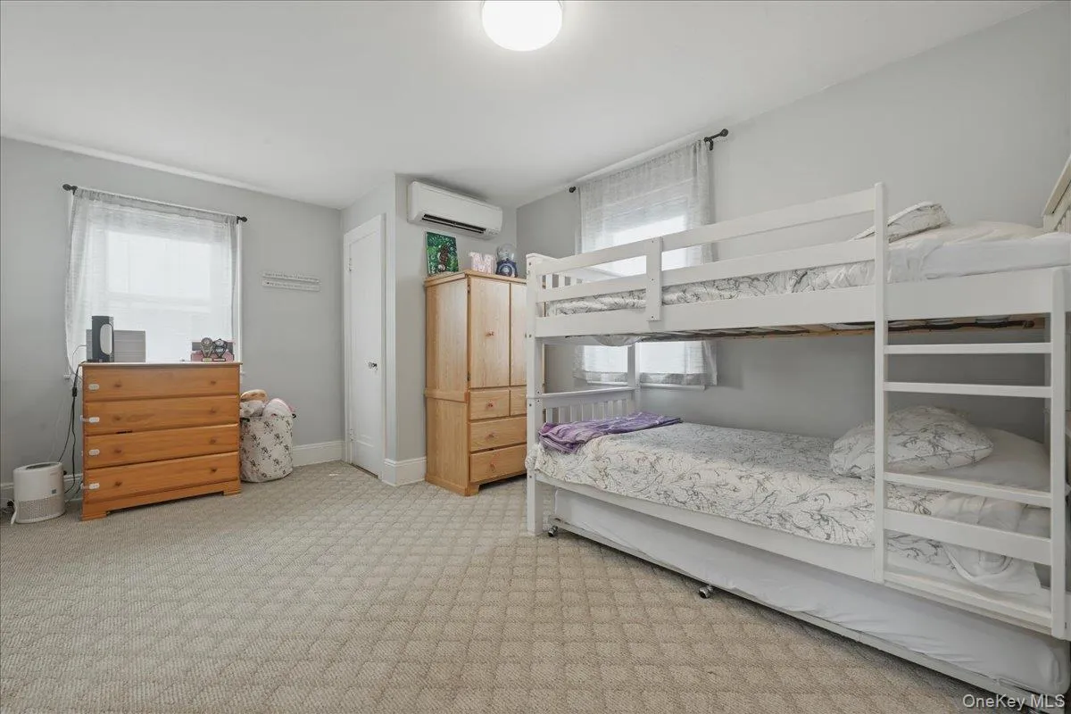 48 Poplar Street, Hempstead, NY, 4 Bedrooms Bedrooms, 8 Rooms Rooms,2 BathroomsBathrooms,Residential,For Rent,Poplar,0,1026802 48 Poplar Street, Hempstead, NY, 4 Bedrooms Bedrooms, 8 Rooms Rooms,2 BathroomsBathrooms,Residential,For Rent,Poplar,0,1026802