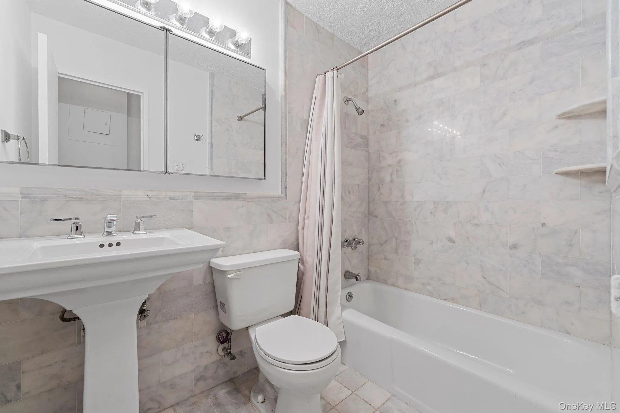 4140 Union Street, New York, NY, 2 Bedrooms Bedrooms, 7 Rooms Rooms,2 BathroomsBathrooms,Residential,For Rent,Union,0,1026805 4140 Union Street, New York, NY, 2 Bedrooms Bedrooms, 7 Rooms Rooms,2 BathroomsBathrooms,Residential,For Rent,Union,0,1026805