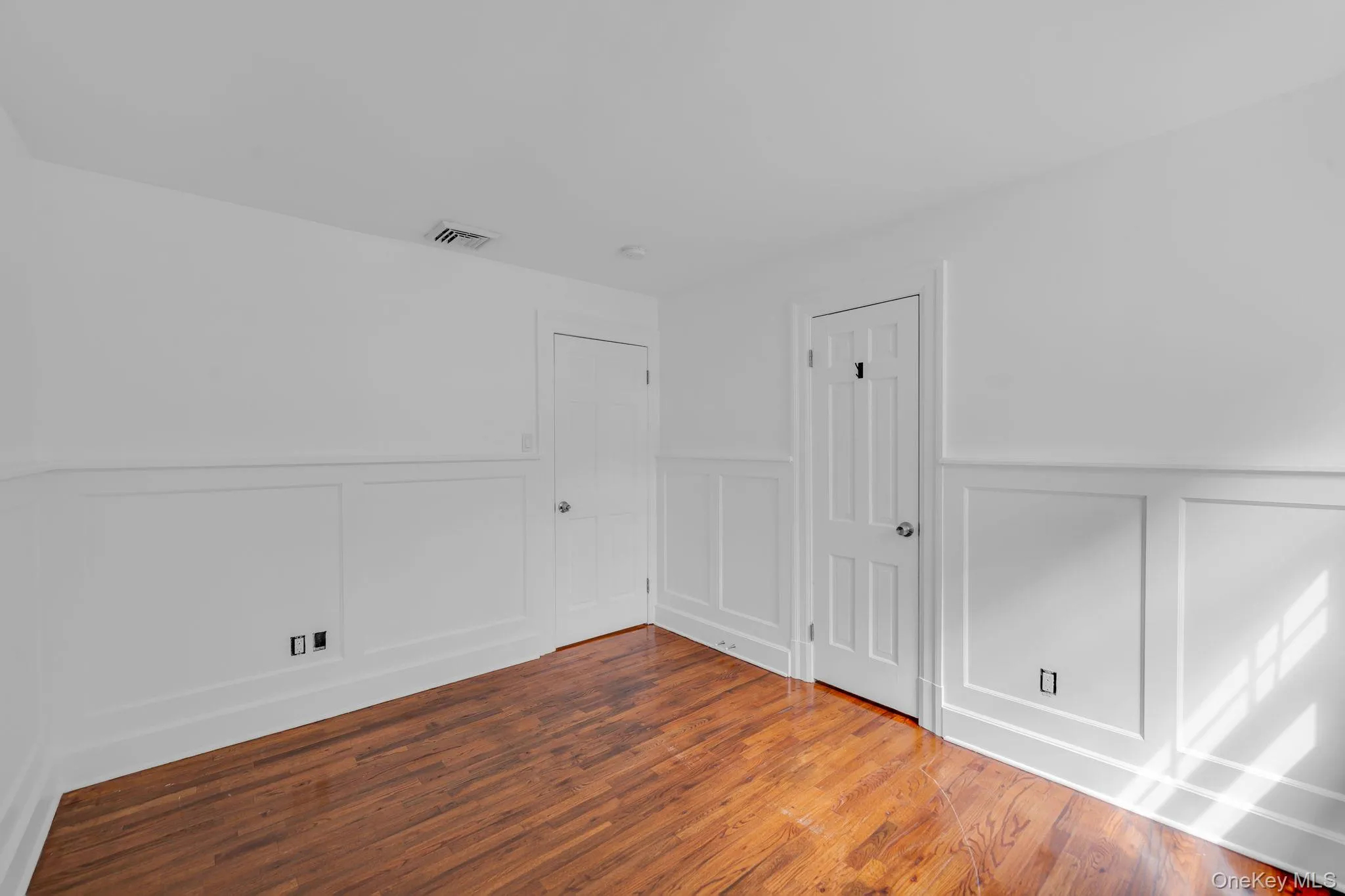 20 Dolphin Way, Riverhead, NY, 3 Bedrooms Bedrooms, 8 Rooms Rooms,2 BathroomsBathrooms,Residential,For Rent,Dolphin,0,1026812 20 Dolphin Way, Riverhead, NY, 3 Bedrooms Bedrooms, 8 Rooms Rooms,2 BathroomsBathrooms,Residential,For Rent,Dolphin,0,1026812