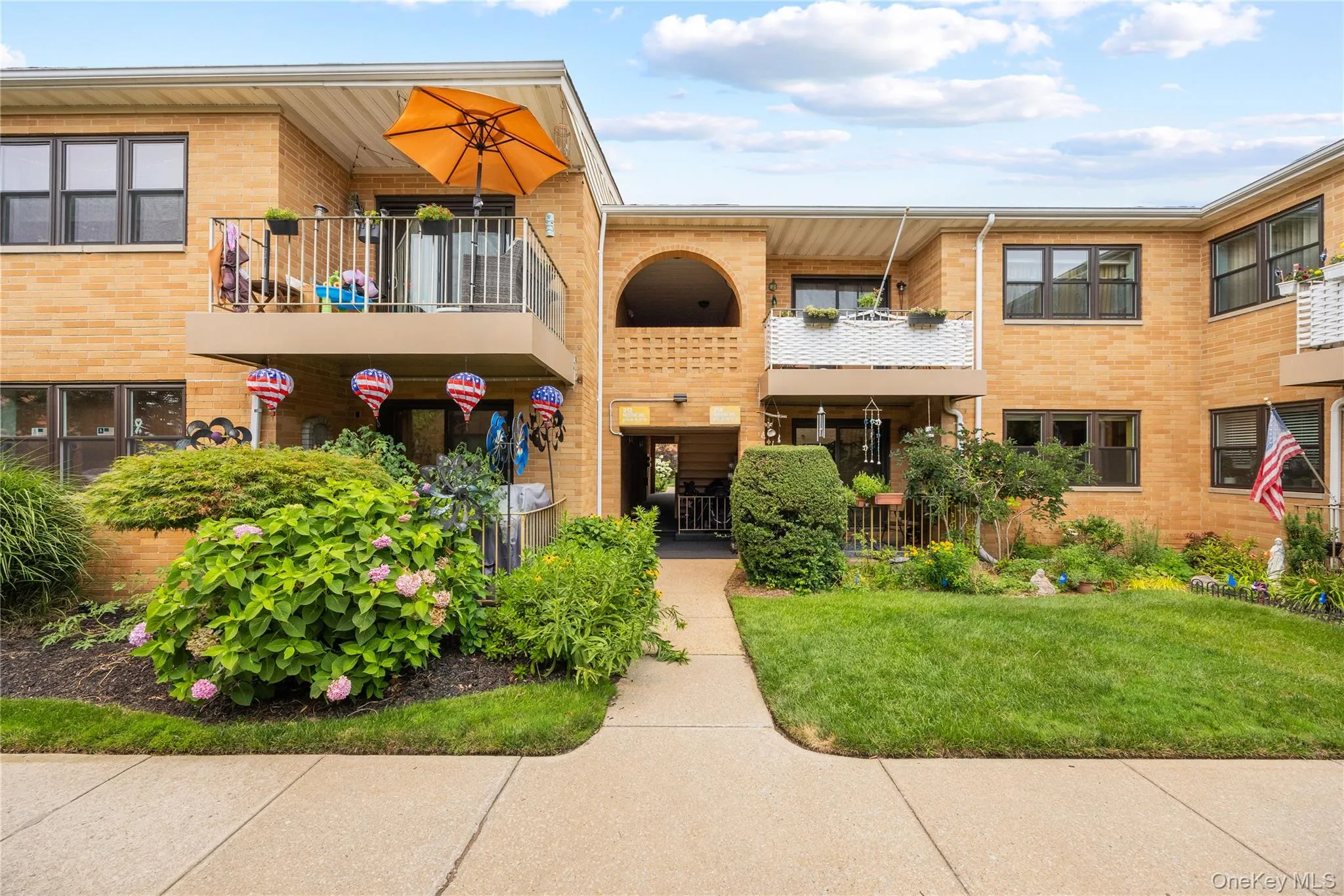 212 Westend Avenue, Hempstead, NY, 1 Bedroom Bedrooms, 3 Rooms Rooms,1 BathroomBathrooms,Residential,For Rent,Westend,0,1026818 212 Westend Avenue, Hempstead, NY, 1 Bedroom Bedrooms, 3 Rooms Rooms,1 BathroomBathrooms,Residential,For Rent,Westend,0,1026818