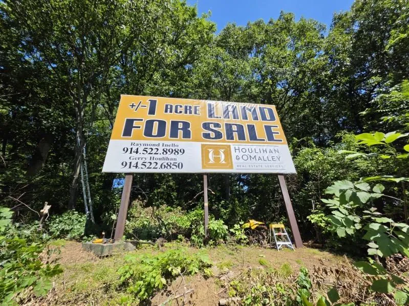 Billboard Sign 10 ft x 20 ft Billboard Sign 10 ft x 20 ft