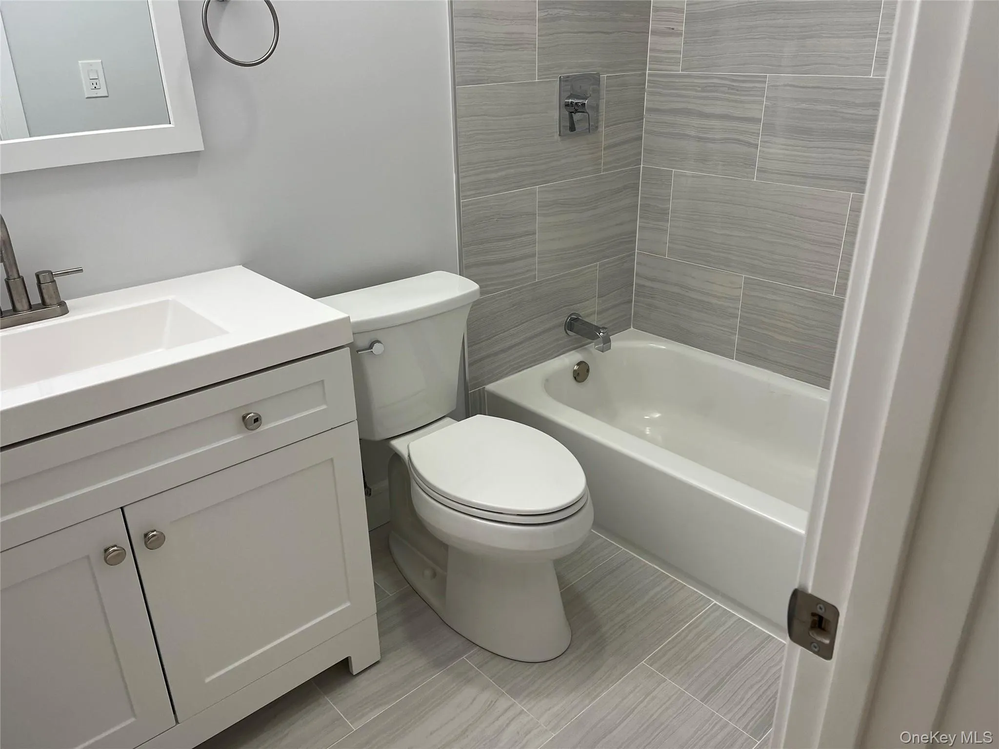 92 Storm Drive, Brookhaven, NY, 2 Bedrooms Bedrooms, 5 Rooms Rooms,1 BathroomBathrooms,Residential,For Rent,Storm,0,1026820 92 Storm Drive, Brookhaven, NY, 2 Bedrooms Bedrooms, 5 Rooms Rooms,1 BathroomBathrooms,Residential,For Rent,Storm,0,1026820