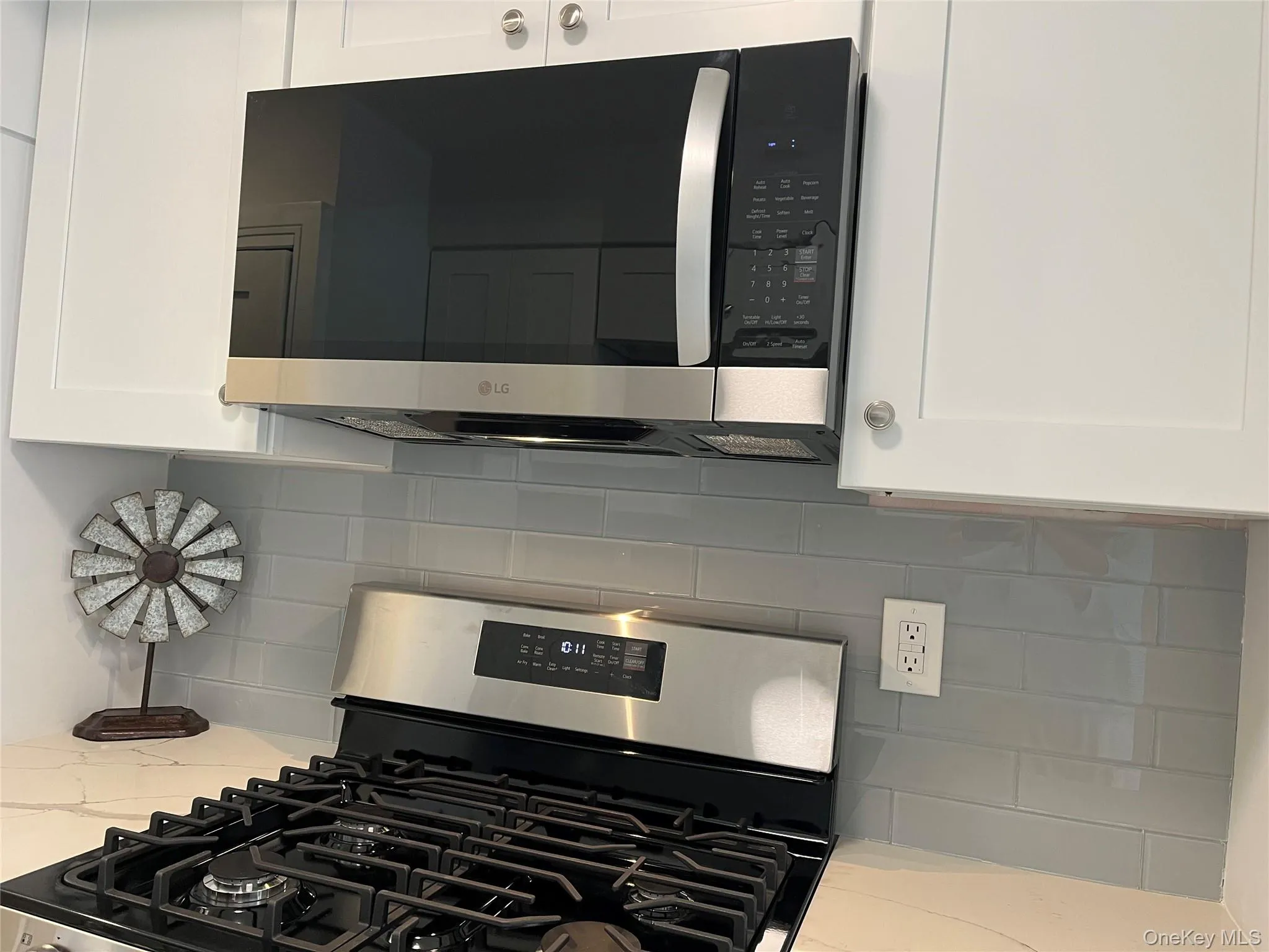 92 Storm Drive, Brookhaven, NY, 2 Bedrooms Bedrooms, 5 Rooms Rooms,1 BathroomBathrooms,Residential,For Rent,Storm,0,1026820 92 Storm Drive, Brookhaven, NY, 2 Bedrooms Bedrooms, 5 Rooms Rooms,1 BathroomBathrooms,Residential,For Rent,Storm,0,1026820