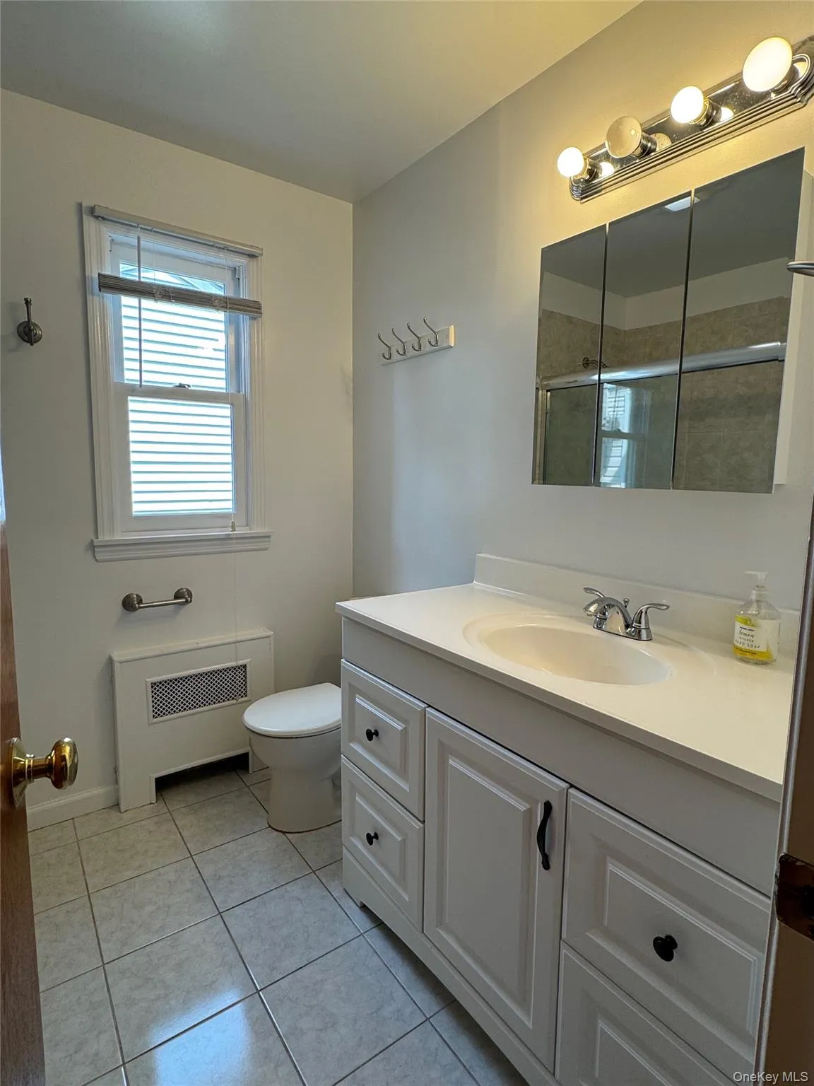 11 Linden Court, Oyster Bay, NY, 2 Bedrooms Bedrooms, 6 Rooms Rooms,1 BathroomBathrooms,Residential Lease,For Rent,Linden,0,1026826 11 Linden Court, Oyster Bay, NY, 2 Bedrooms Bedrooms, 6 Rooms Rooms,1 BathroomBathrooms,Residential Lease,For Rent,Linden,0,1026826