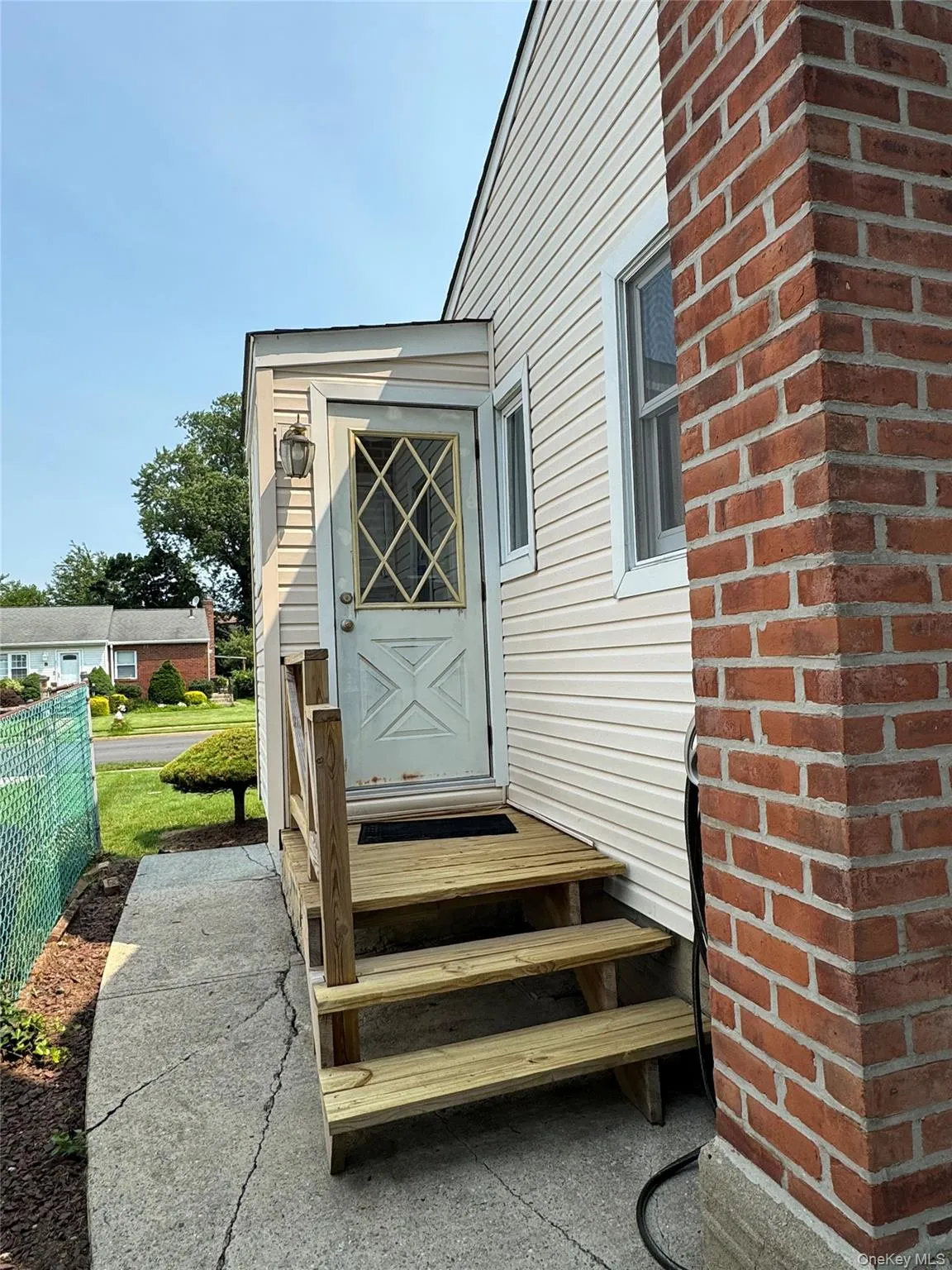 11 Linden Court, Oyster Bay, NY, 2 Bedrooms Bedrooms, 6 Rooms Rooms,1 BathroomBathrooms,Residential Lease,For Rent,Linden,0,1026826 11 Linden Court, Oyster Bay, NY, 2 Bedrooms Bedrooms, 6 Rooms Rooms,1 BathroomBathrooms,Residential Lease,For Rent,Linden,0,1026826