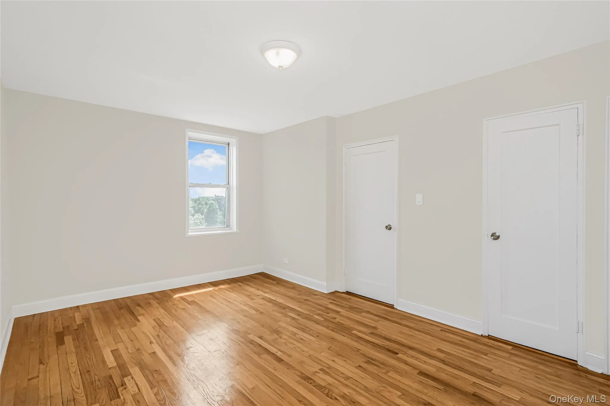 5645 Netherland Avenue, New York, NY, 2 Bedrooms Bedrooms, 4 Rooms Rooms,1 BathroomBathrooms,Residential,For Rent,Netherland,0,1026829 5645 Netherland Avenue, New York, NY, 2 Bedrooms Bedrooms, 4 Rooms Rooms,1 BathroomBathrooms,Residential,For Rent,Netherland,0,1026829