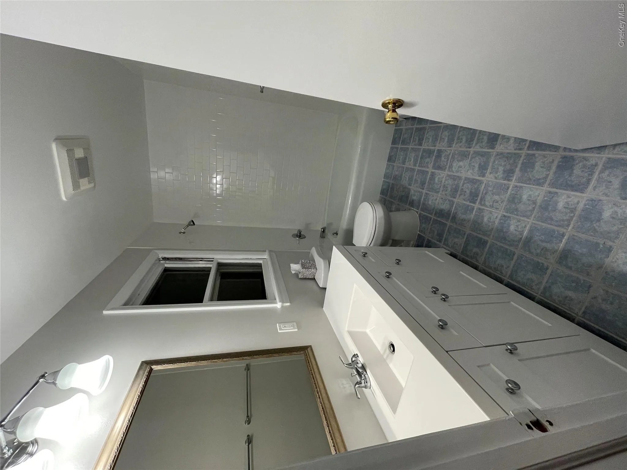 27 Neperan Road, Greenburgh, NY, 2 Bedrooms Bedrooms, 4 Rooms Rooms,1 BathroomBathrooms,Residential Lease,For Rent,Neperan,0,1026830 27 Neperan Road, Greenburgh, NY, 2 Bedrooms Bedrooms, 4 Rooms Rooms,1 BathroomBathrooms,Residential Lease,For Rent,Neperan,0,1026830