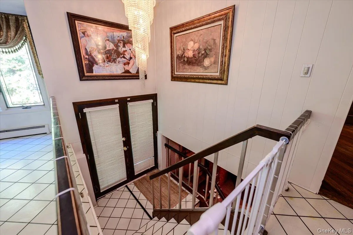 561 Golf Drive, Hempstead, NY, 5 Bedrooms Bedrooms, 11 Rooms Rooms,3 BathroomsBathrooms,Residential,For Rent,Golf,0,1026832 561 Golf Drive, Hempstead, NY, 5 Bedrooms Bedrooms, 11 Rooms Rooms,3 BathroomsBathrooms,Residential,For Rent,Golf,0,1026832