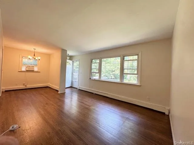 402 Thompson Street, Brookhaven, NY, 3 Bedrooms Bedrooms, 5 Rooms Rooms,1 BathroomBathrooms,Residential Lease,For Rent,Thompson,0,1026834 402 Thompson Street, Brookhaven, NY, 3 Bedrooms Bedrooms, 5 Rooms Rooms,1 BathroomBathrooms,Residential Lease,For Rent,Thompson,0,1026834