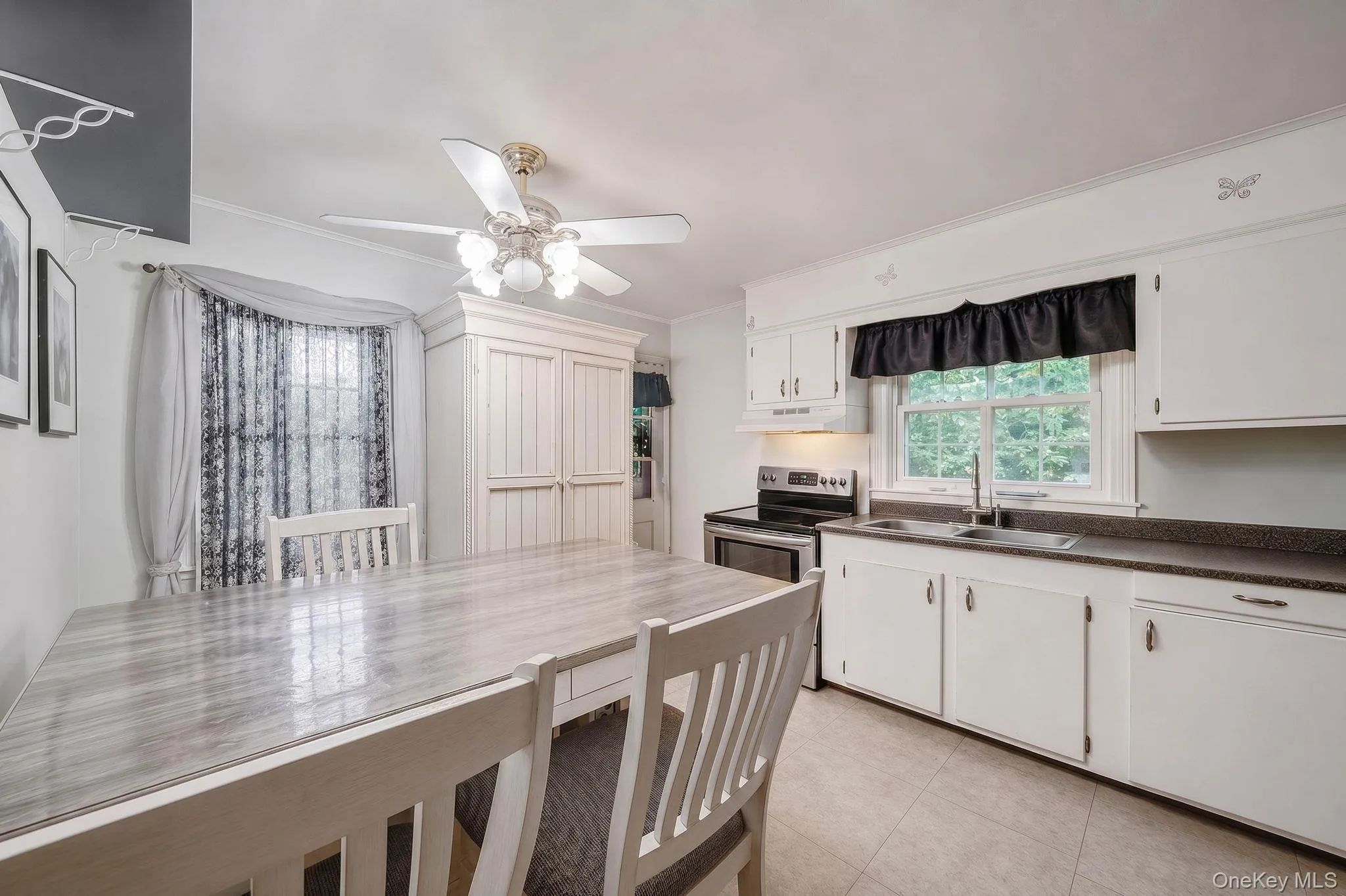 45 Dawn Road, Brookhaven, NY, 2 Bedrooms Bedrooms, 4 Rooms Rooms,1 BathroomBathrooms,Residential,For Rent,Dawn,0,1026835 45 Dawn Road, Brookhaven, NY, 2 Bedrooms Bedrooms, 4 Rooms Rooms,1 BathroomBathrooms,Residential,For Rent,Dawn,0,1026835
