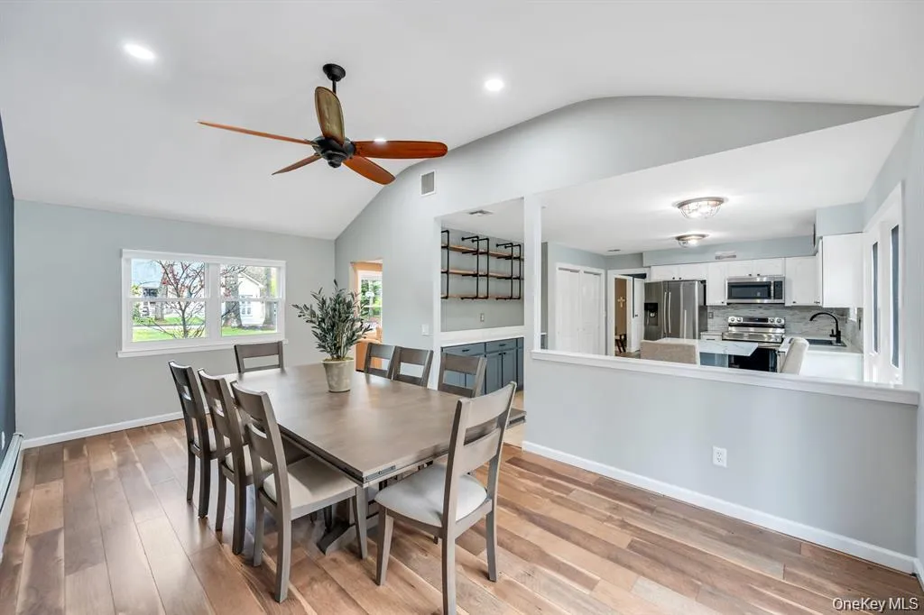 10 Ramblewood Road, Brookhaven, NY, 5 Bedrooms Bedrooms, 10 Rooms Rooms,3 BathroomsBathrooms,Residential,For Rent,Ramblewood,0,1026836 10 Ramblewood Road, Brookhaven, NY, 5 Bedrooms Bedrooms, 10 Rooms Rooms,3 BathroomsBathrooms,Residential,For Rent,Ramblewood,0,1026836