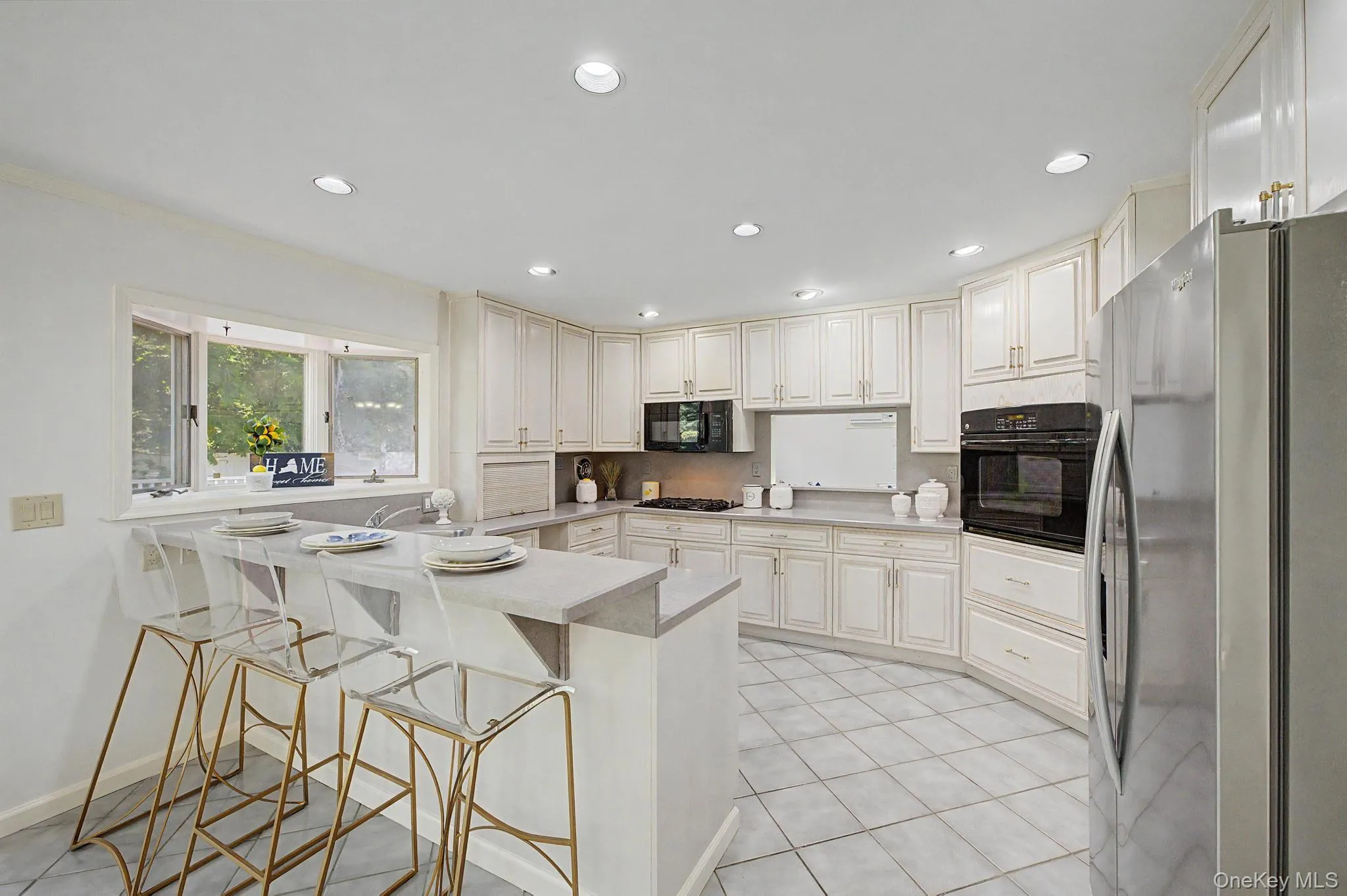 16 Cross Bow Lane, Smithtown, NY, 5 Bedrooms Bedrooms, 9 Rooms Rooms,3 BathroomsBathrooms,Residential,For Rent,Cross Bow,0,1026837 16 Cross Bow Lane, Smithtown, NY, 5 Bedrooms Bedrooms, 9 Rooms Rooms,3 BathroomsBathrooms,Residential,For Rent,Cross Bow,0,1026837